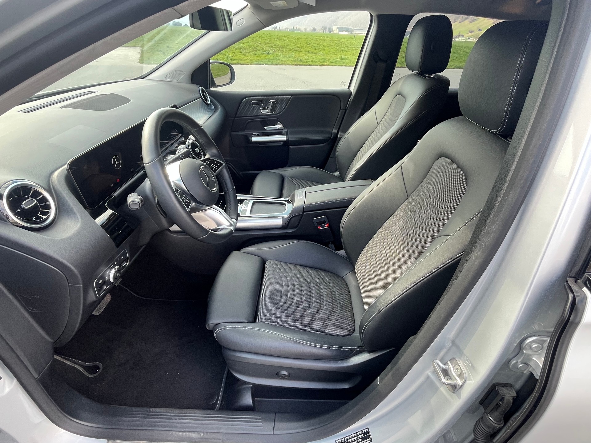 MERCEDES-BENZ B 220 4Matic 8G-DCT-image-5