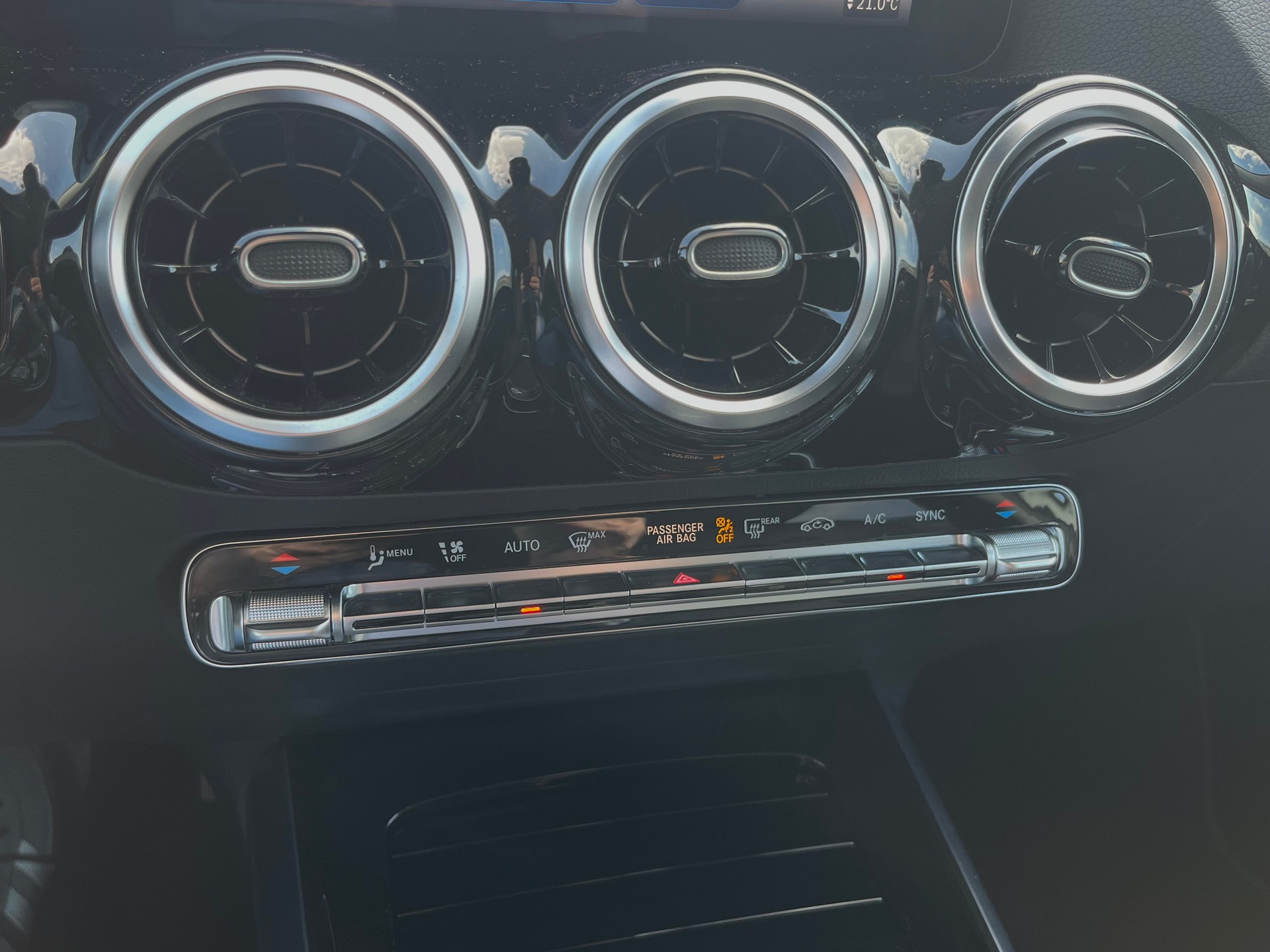 MERCEDES-BENZ B 220 4Matic 8G-DCT-image-8