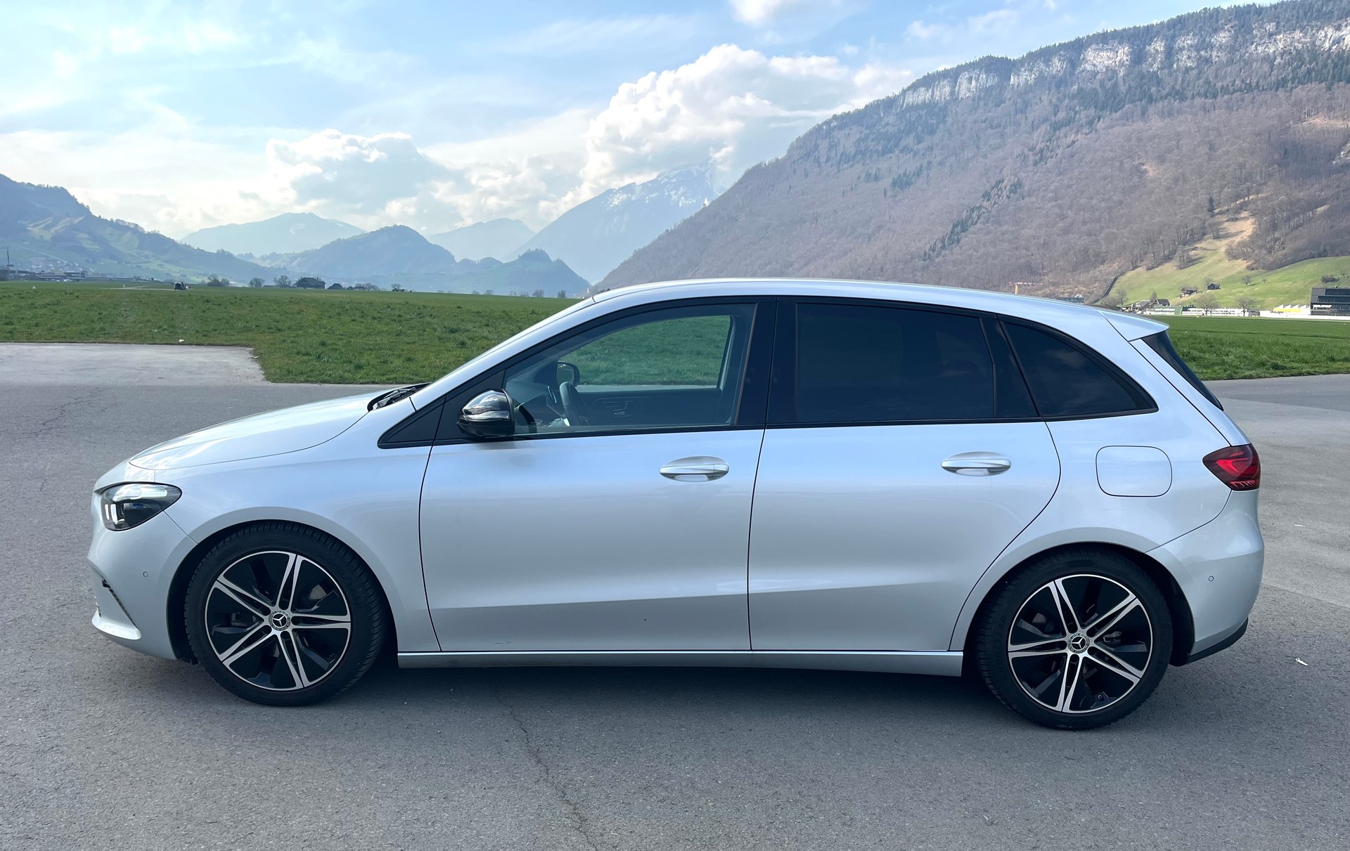 MERCEDES-BENZ B 220 4Matic 8G-DCT-image-4