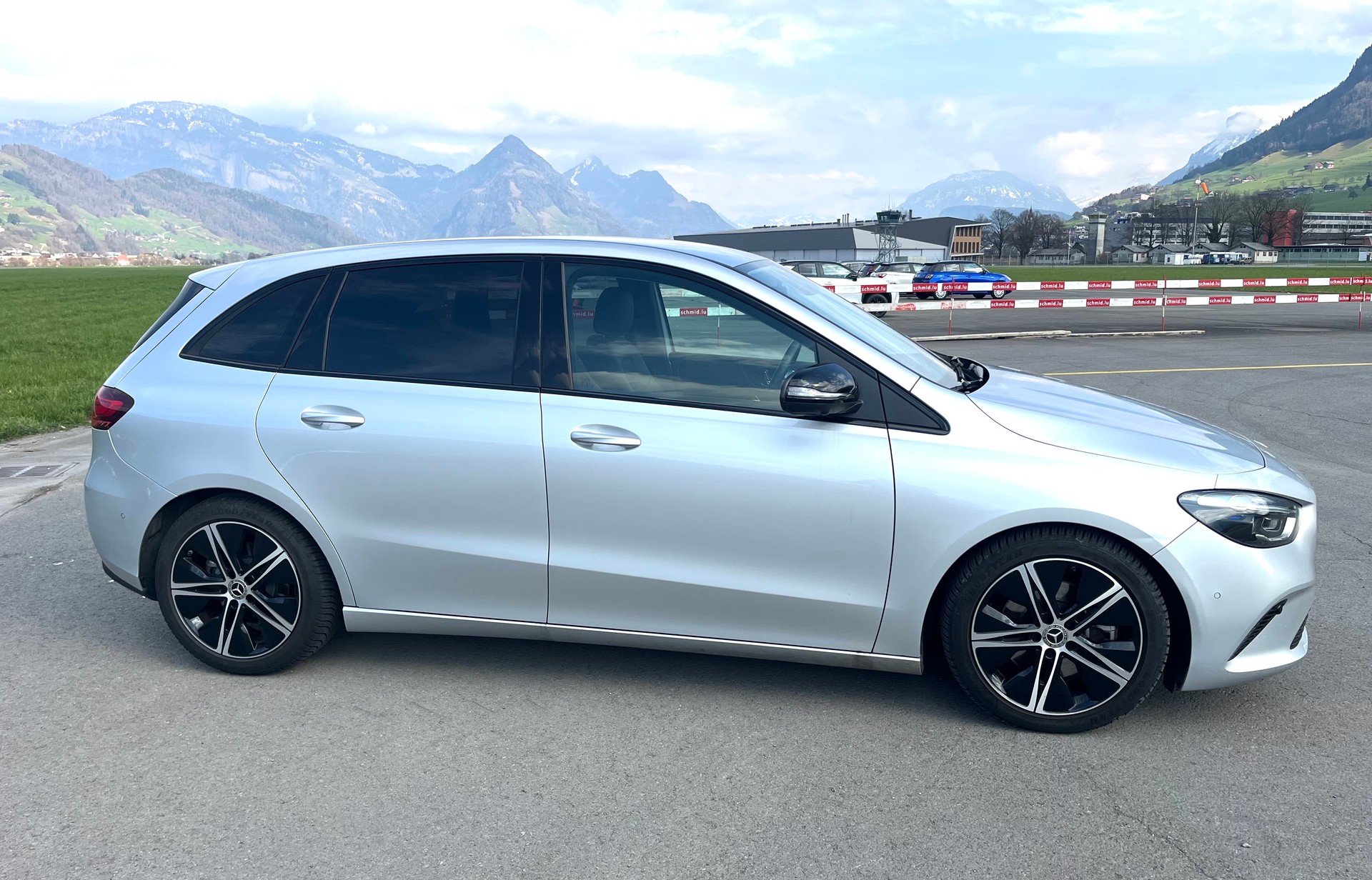MERCEDES-BENZ B 220 4Matic 8G-DCT-image-3