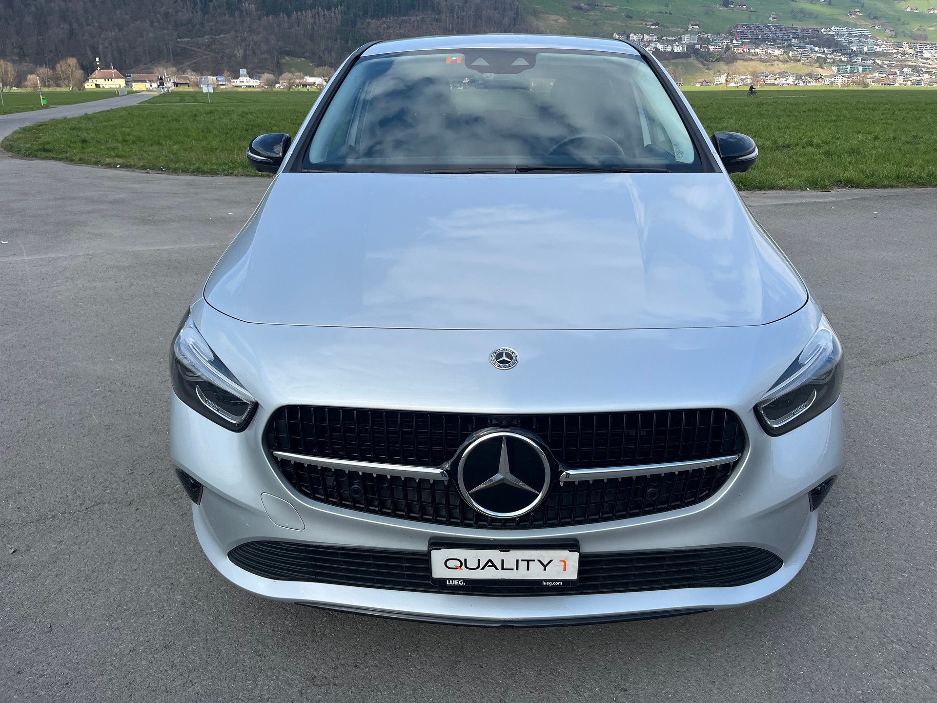 MERCEDES-BENZ B 220 4Matic 8G-DCT-image-1