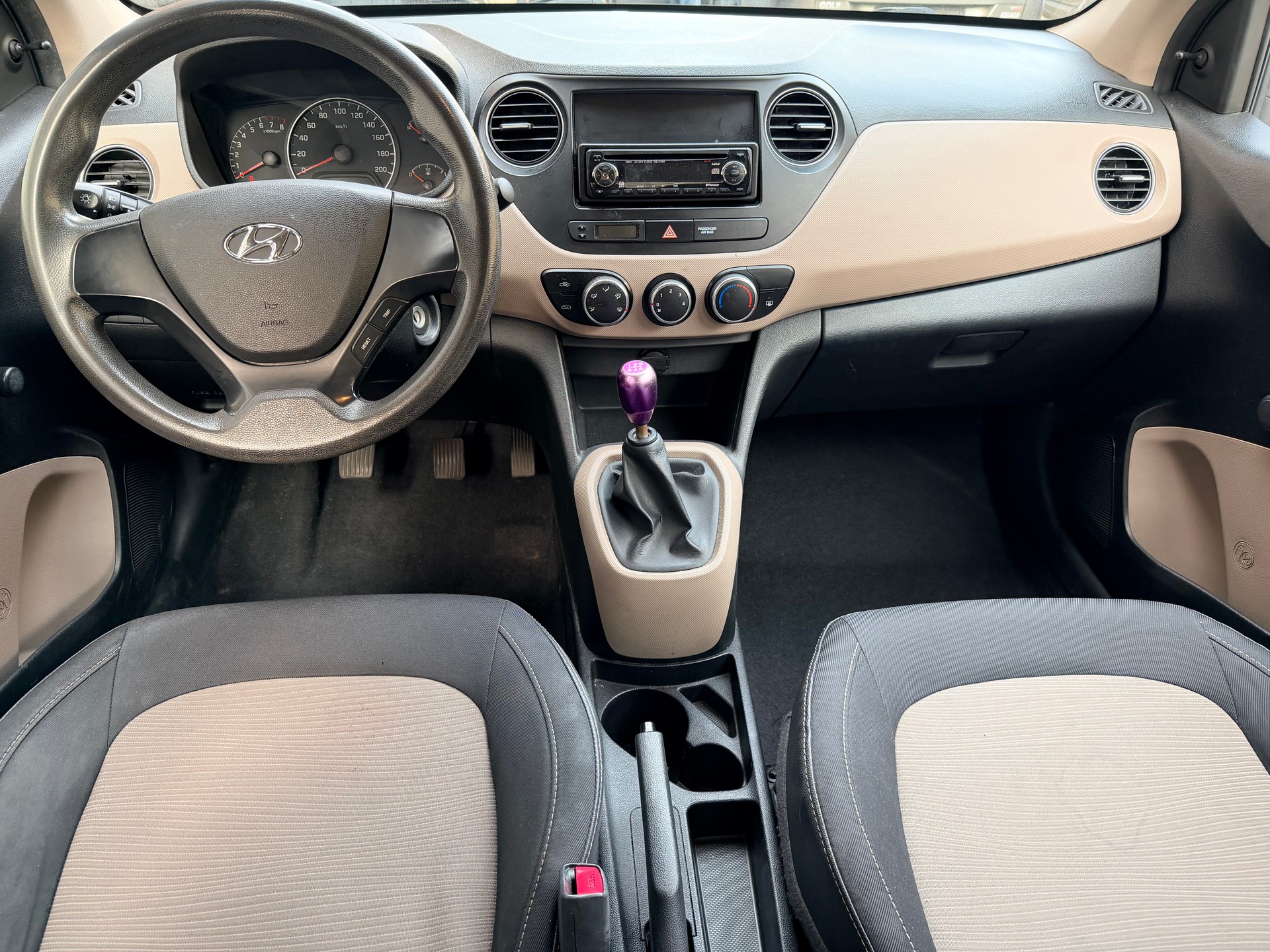 HYUNDAI i10 1.0 Pica-image-5