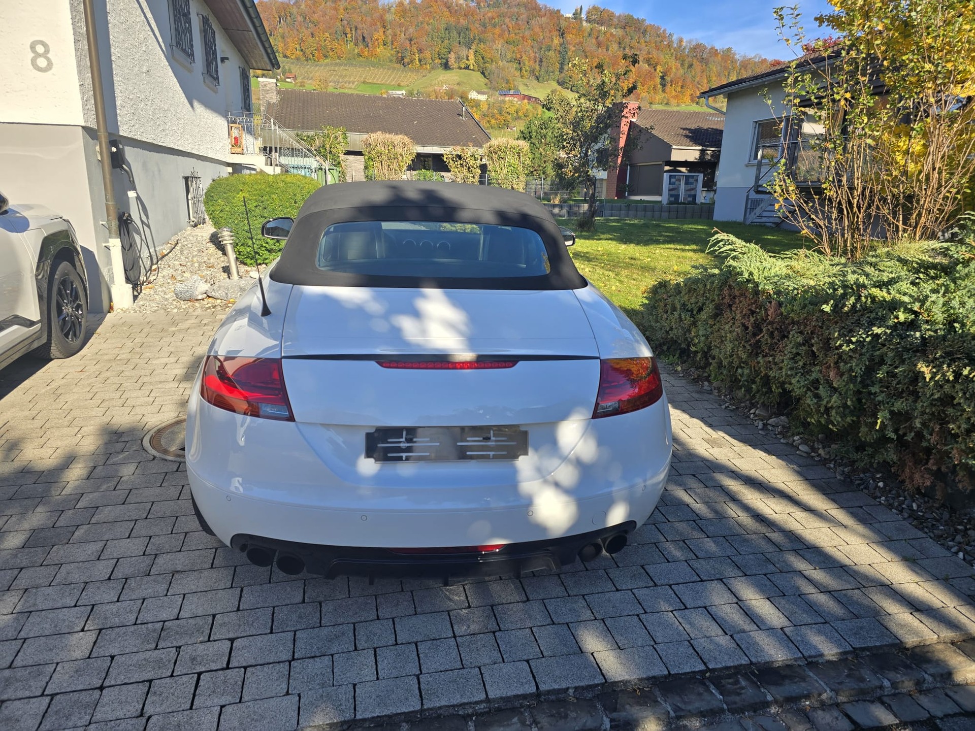 AUDI TT Roadster 2.0 TFSI-image-1