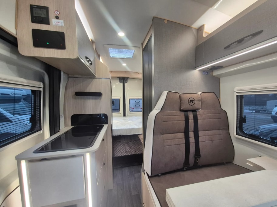 FORD Transit Camper Randger R560 4X2 2.0 TDCi 165-image-9