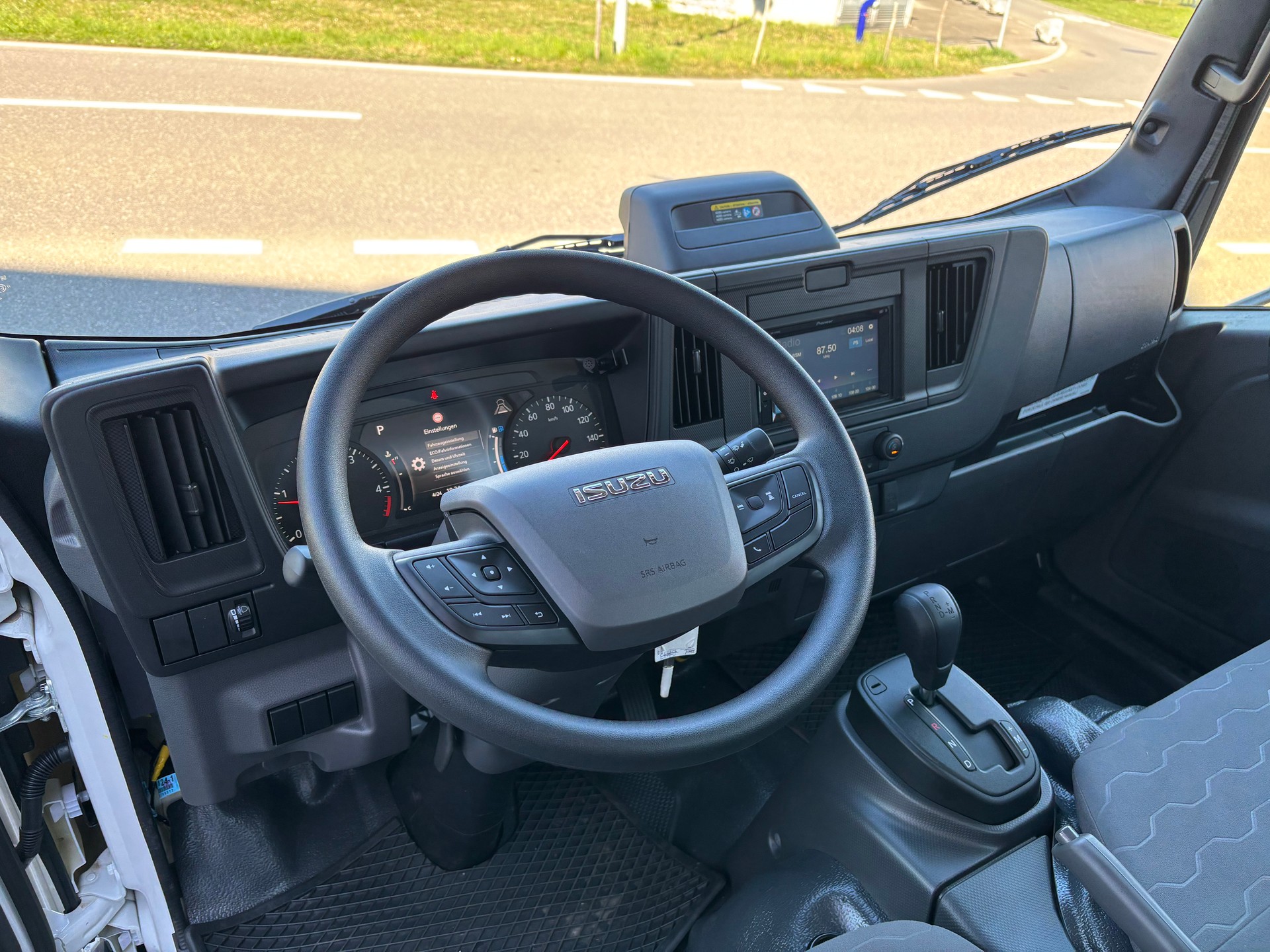 ISUZU M21 T Heavy E-image-7