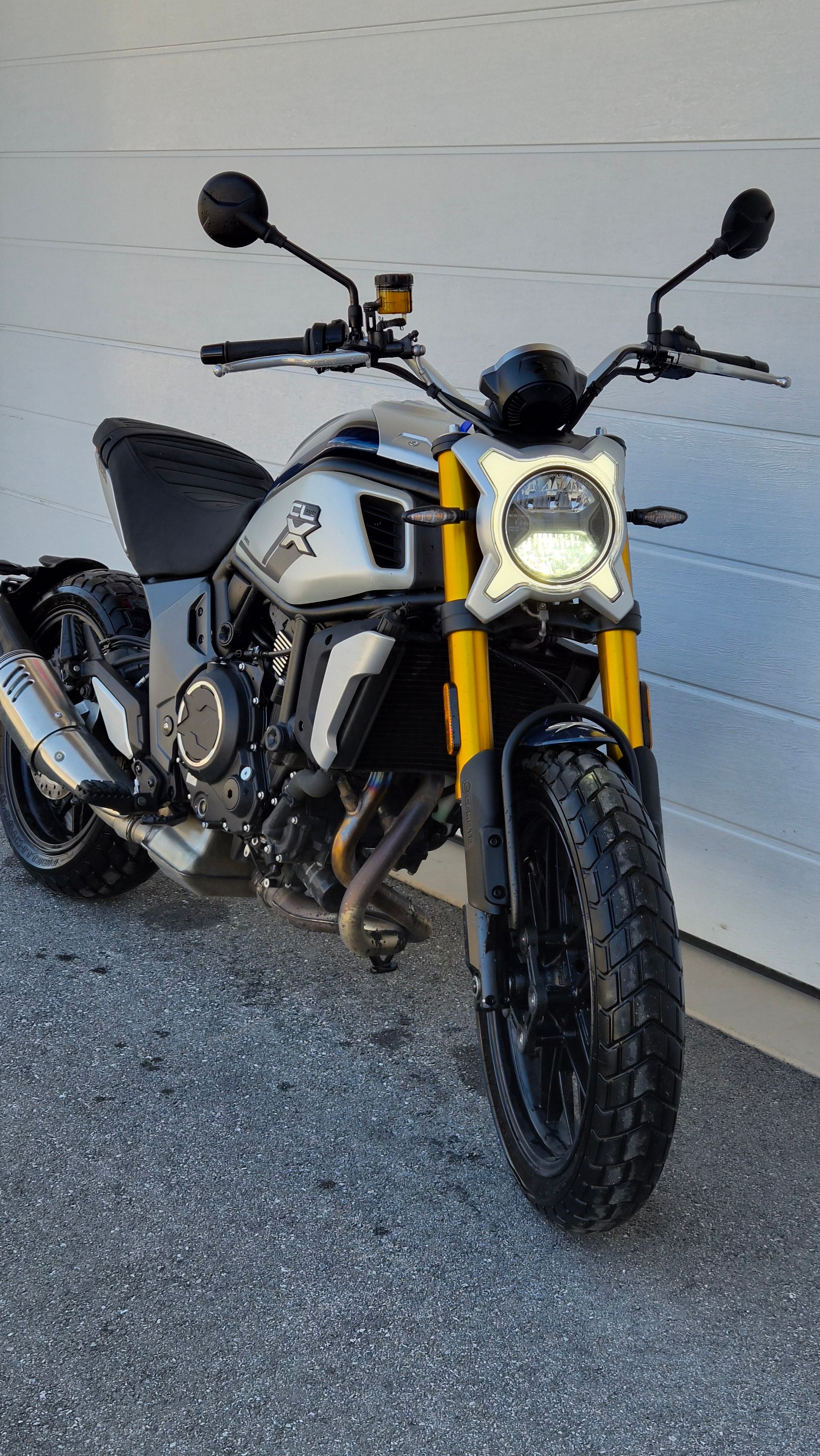 CF MOTO 700 CL-X Heritage