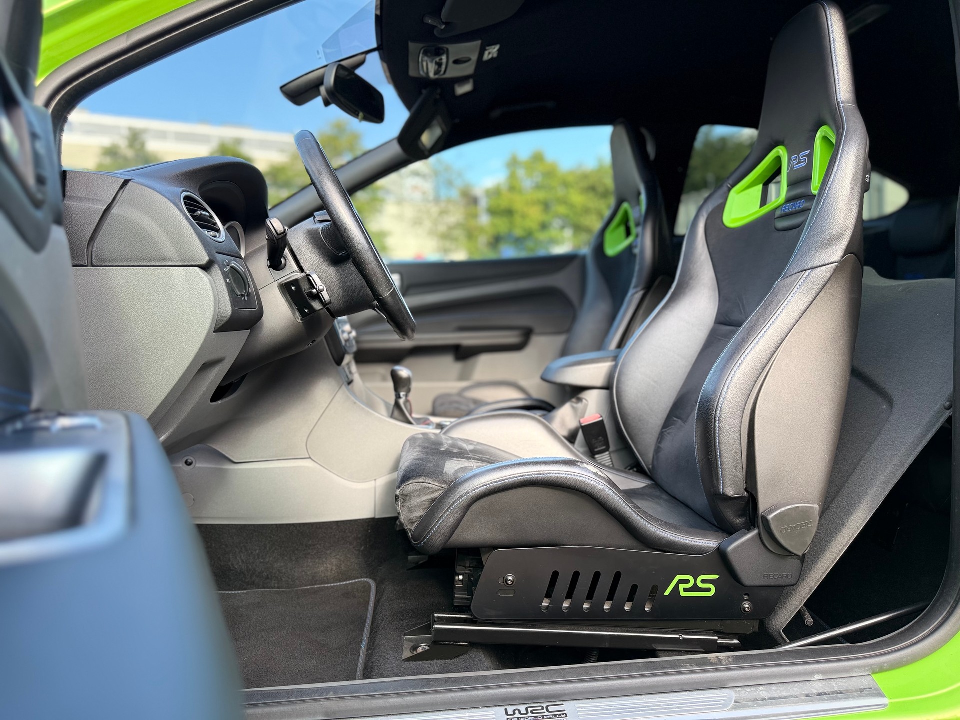 FORD Focus 2.5 Turbo RS-image-12