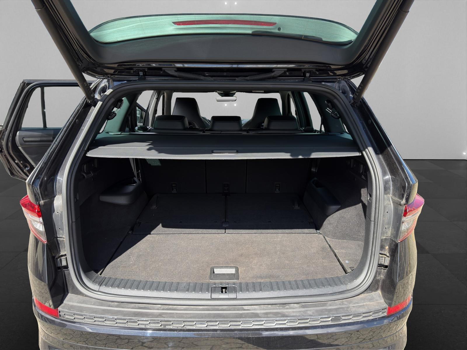 SKODA Kodiaq 2.0 TSI 4x4 SportLine-image-8
