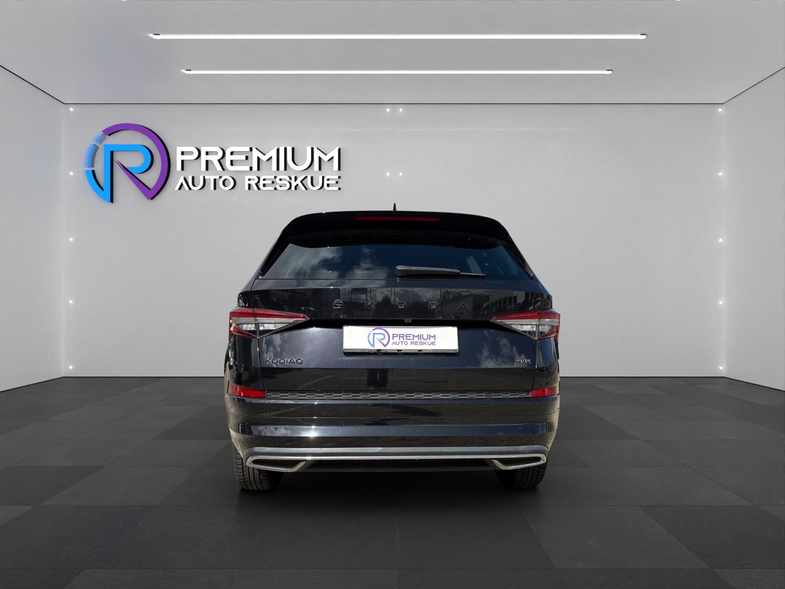 SKODA Kodiaq 2.0 TSI 4x4 SportLine-image-4