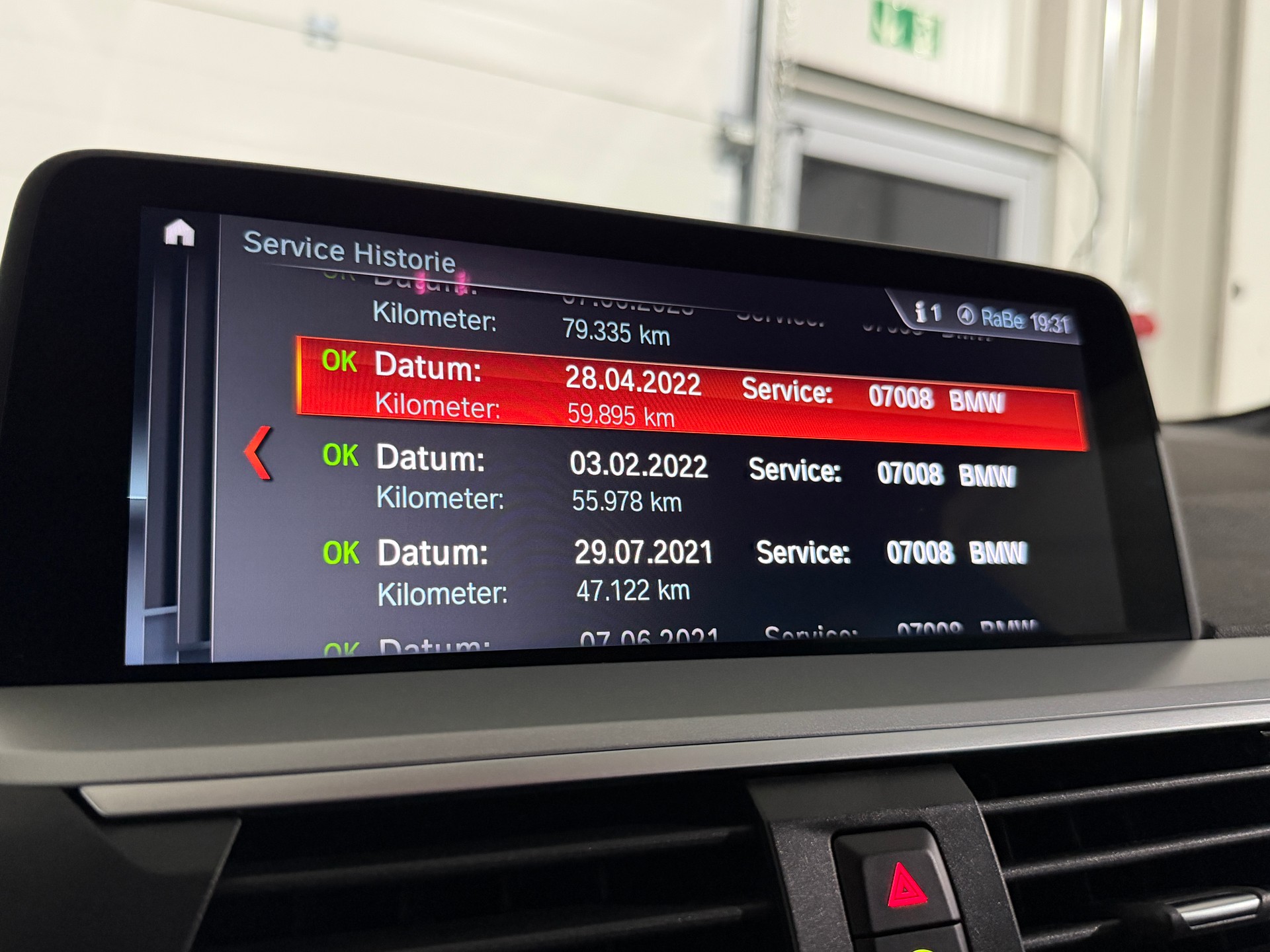 BMW X3 xDrive 20i Steptronic (CH)-image-22