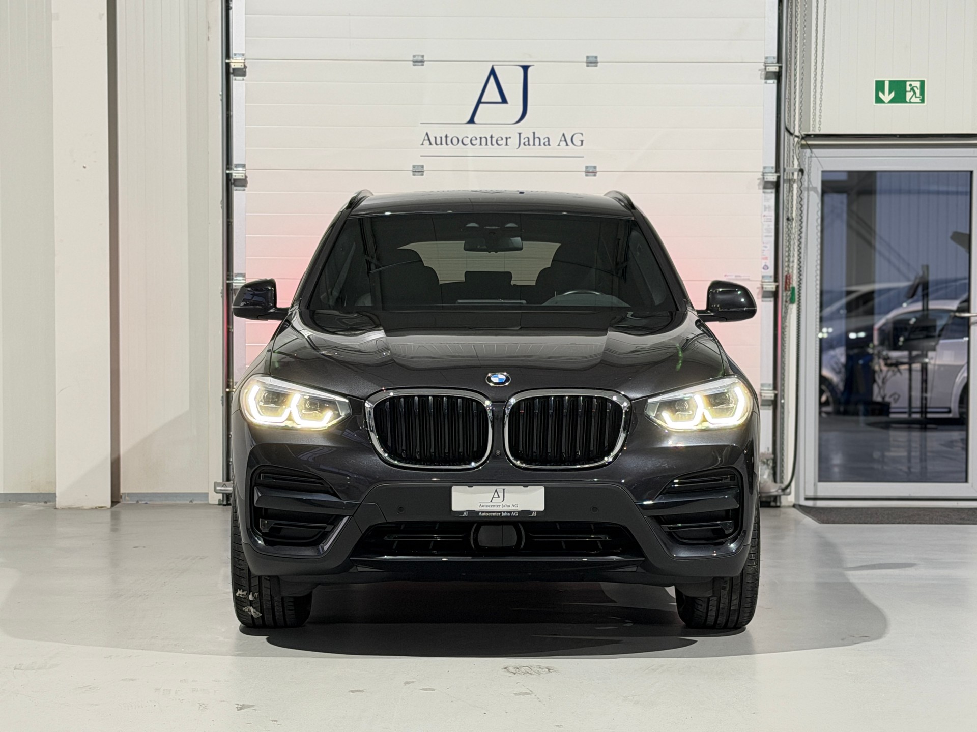 BMW X3 xDrive 20i Steptronic (CH)-image-4