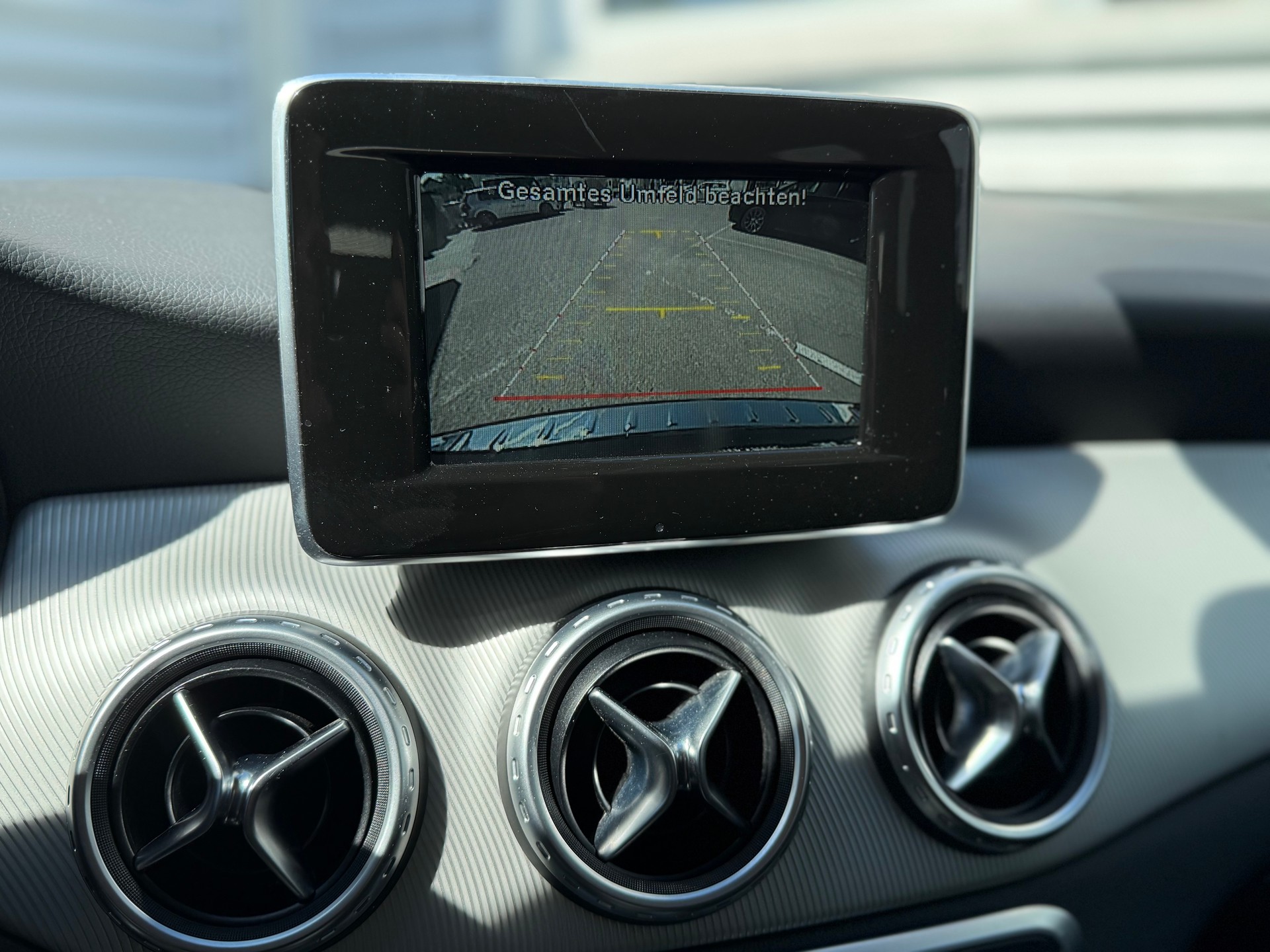 MERCEDES-BENZ GLA 200 CDI 4Matic 7G-DCT-image-10