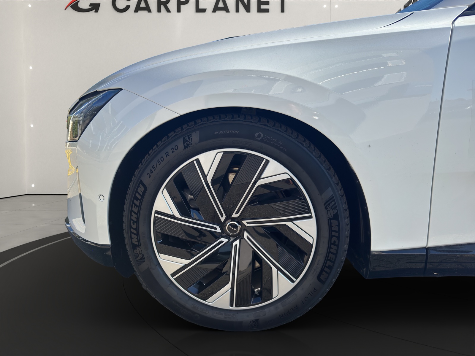 VOLVO ES90 Ultra-image-10