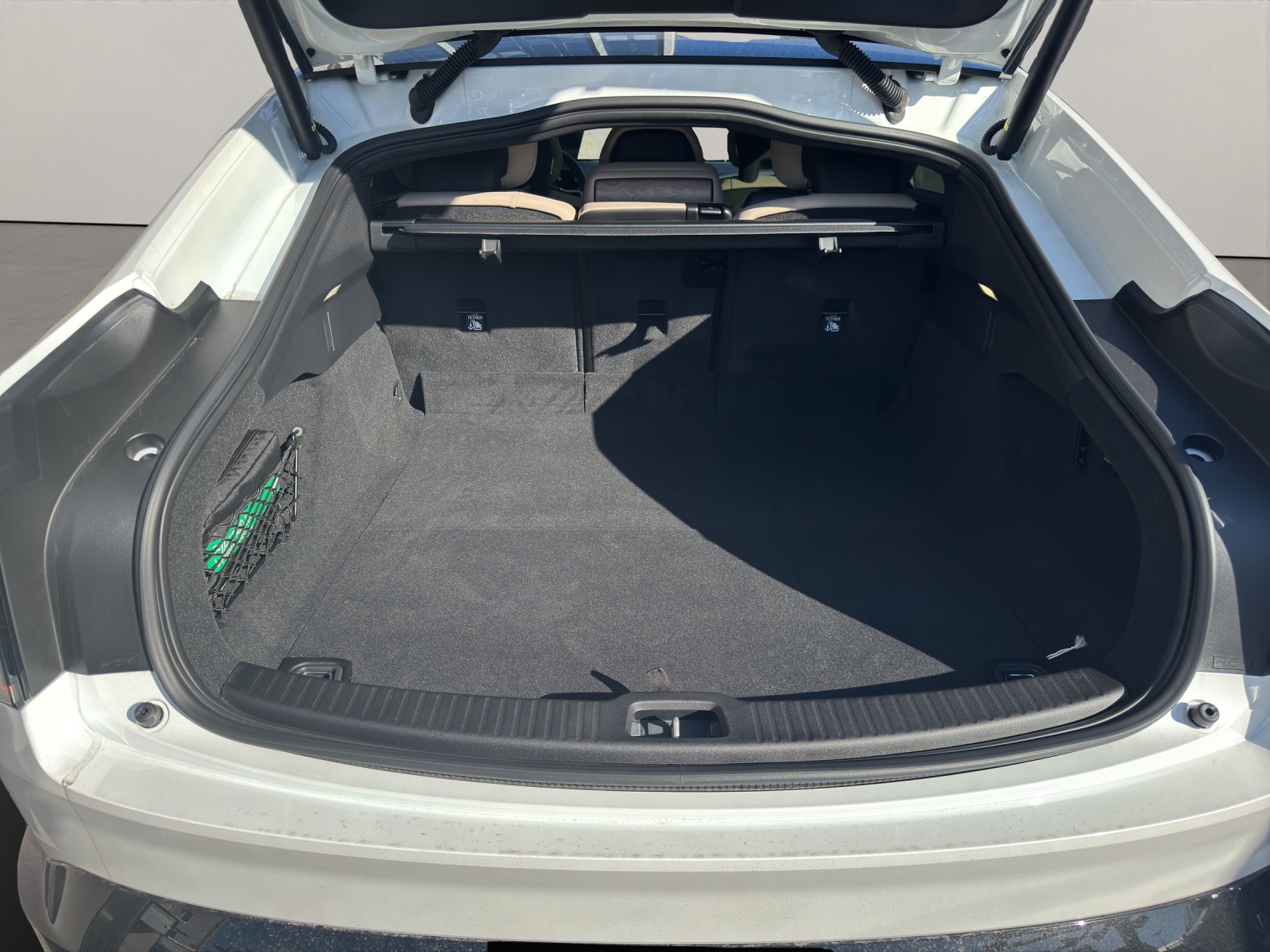 VOLVO ES90 Ultra-image-14