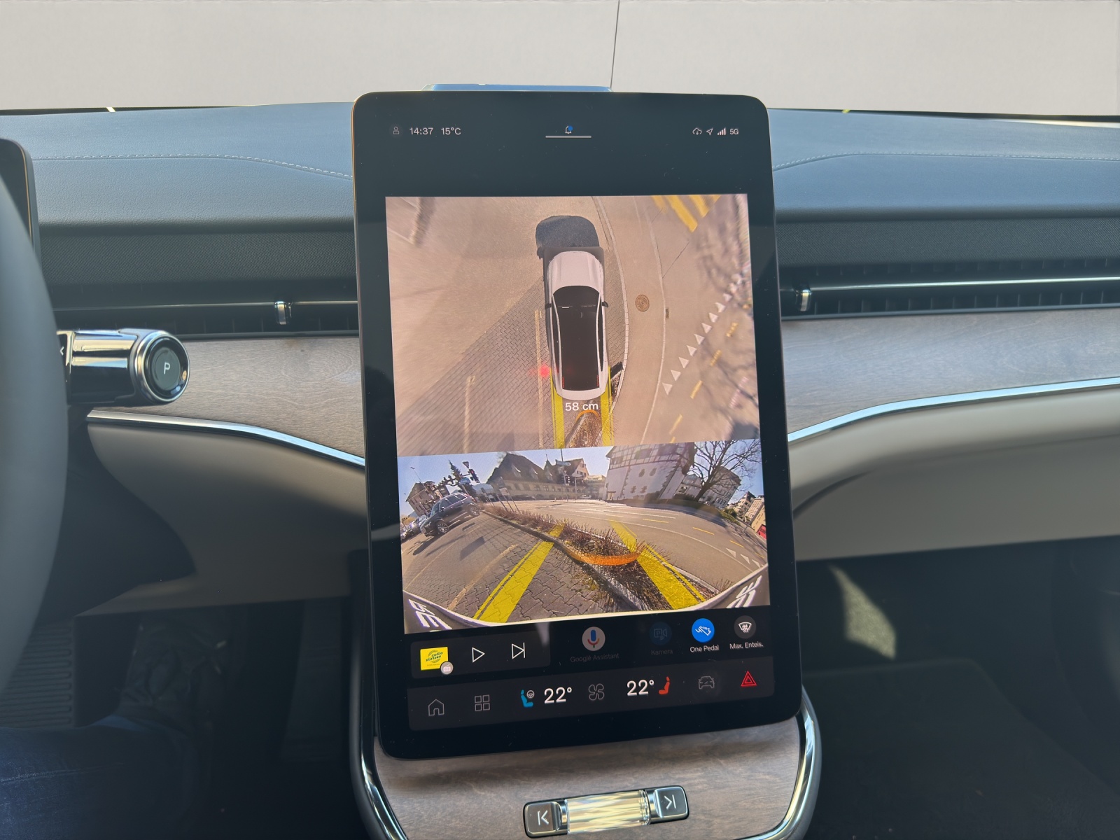 VOLVO ES90 Ultra-image-6