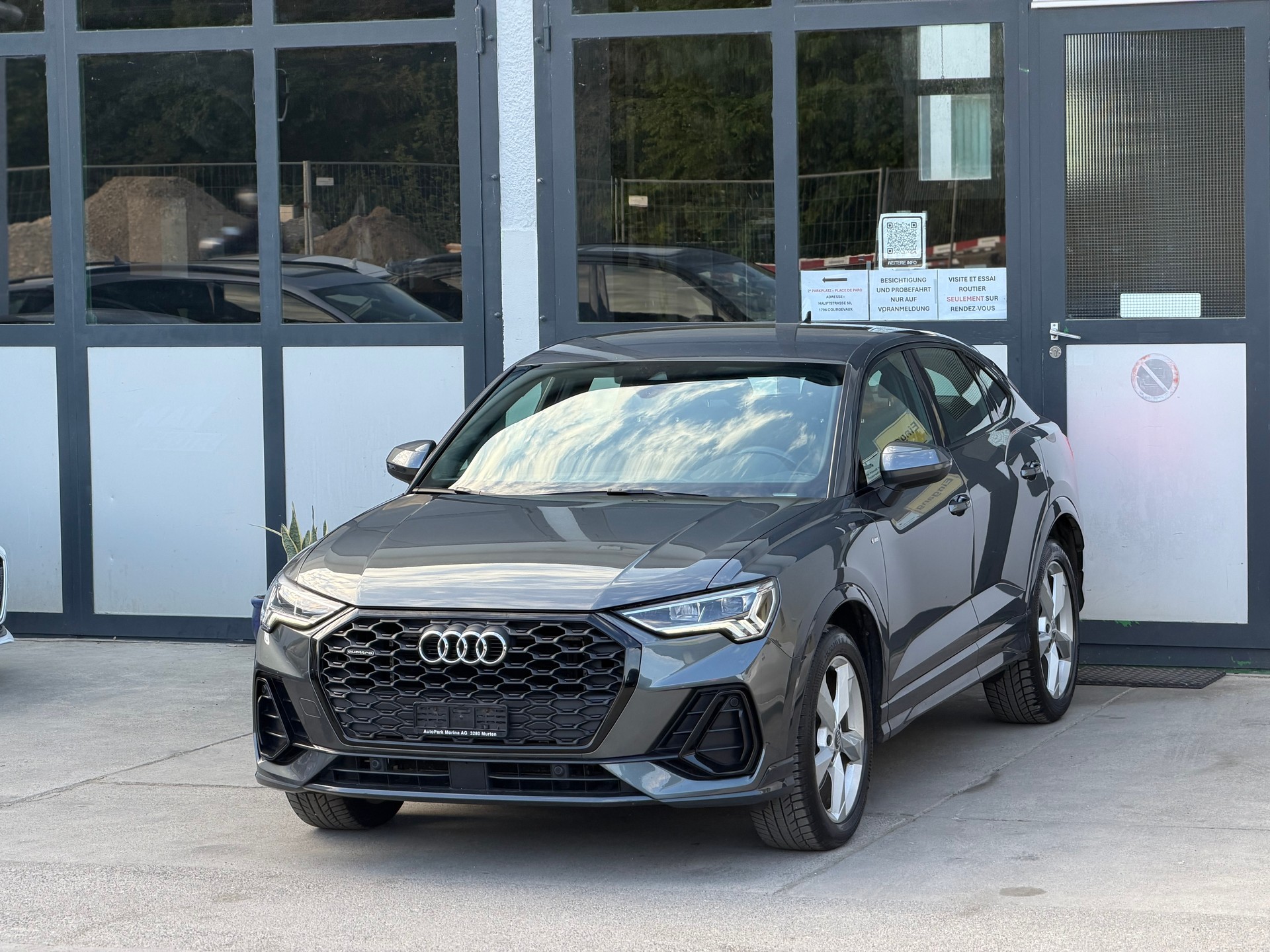 AUDI Q3 Sportback 40 TDI S line Attraction quattro S-tronic-image-1