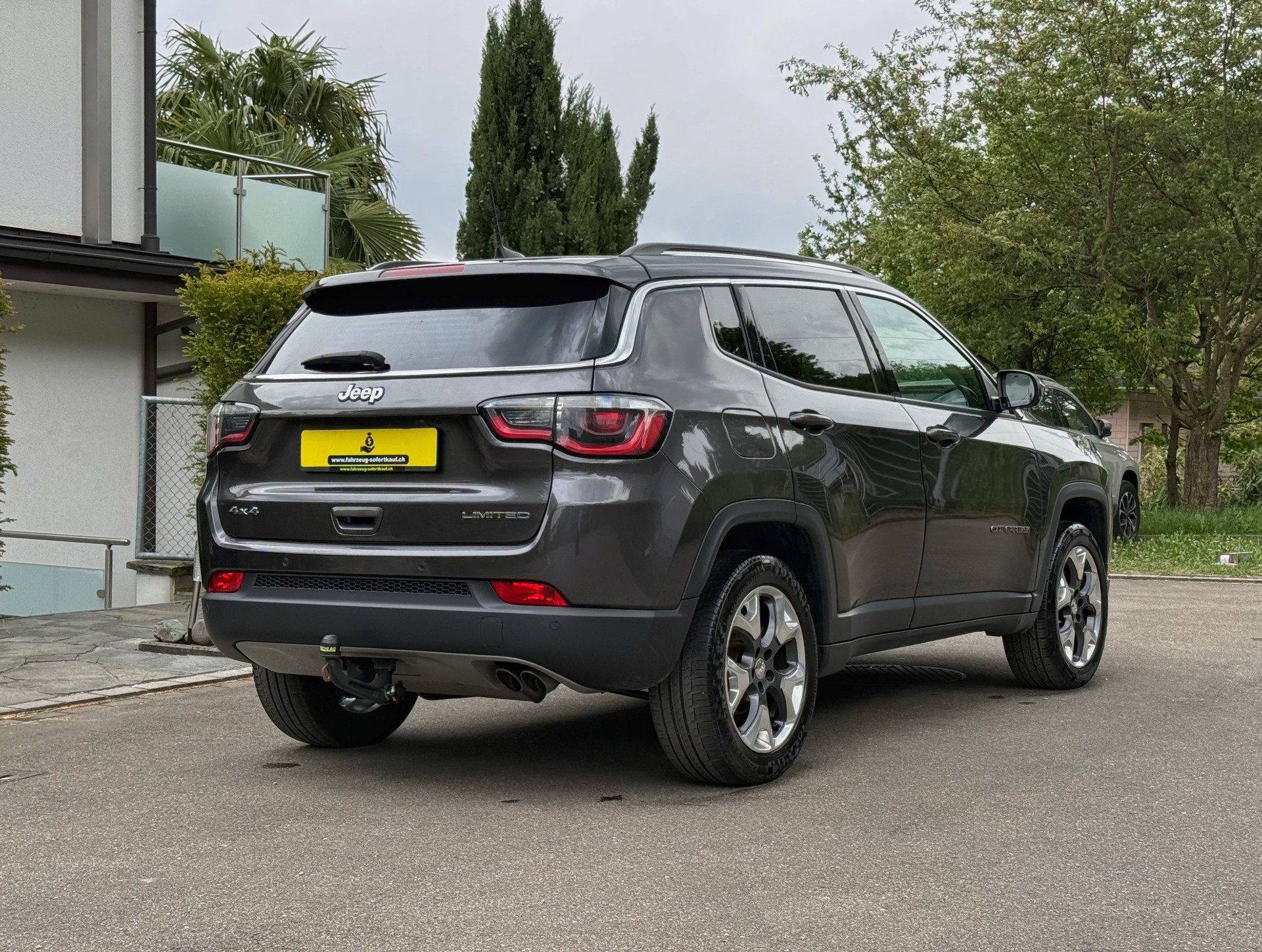 JEEP Compass 2.0CRD Limited AWD 9ATX | 1. Hand | Frisch ab MFK | Lückenloser Service bei Jeep-image-3