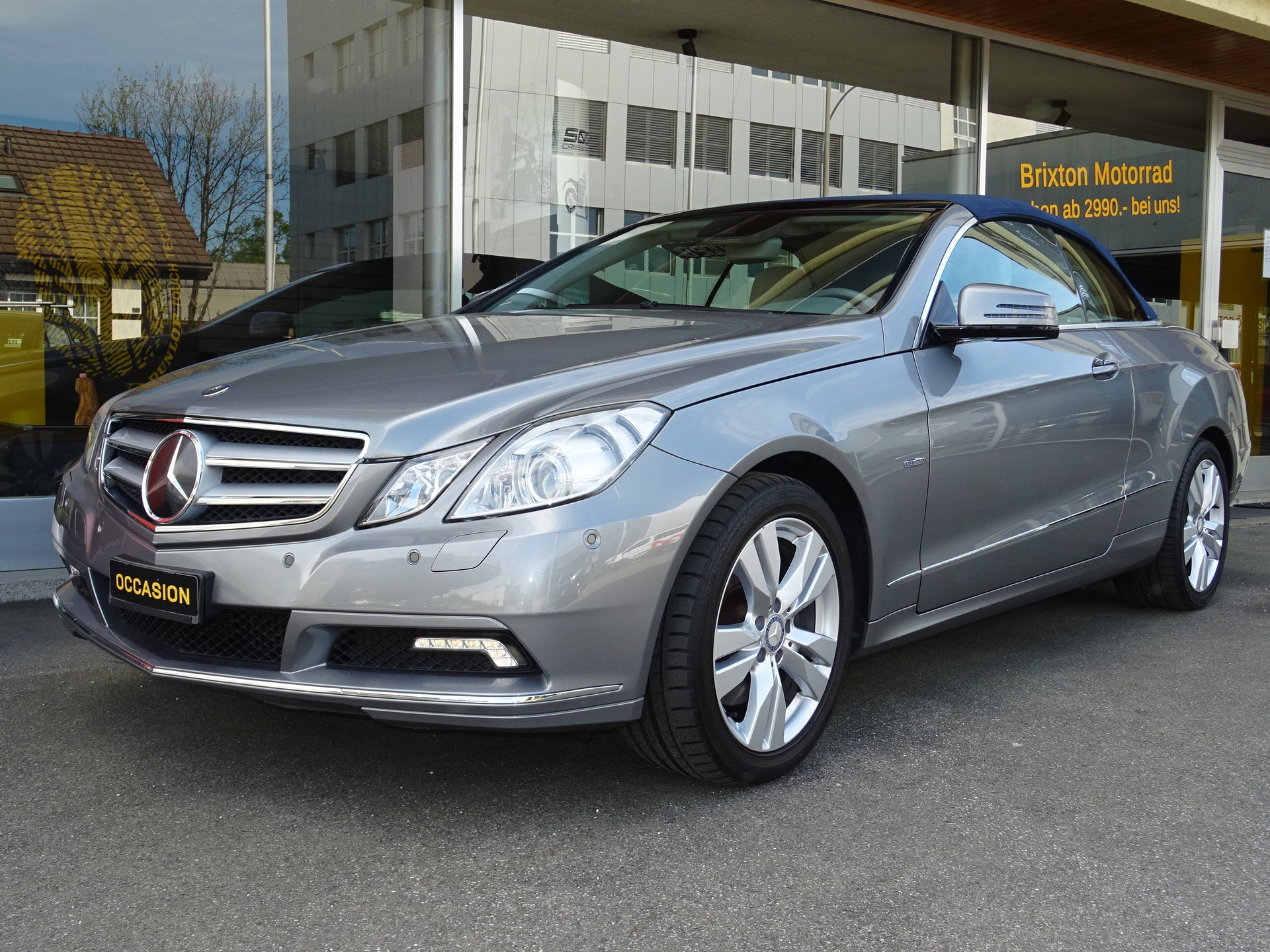 MERCEDES-BENZ E 350 CGI BlueEfficiency 7G-Tronic