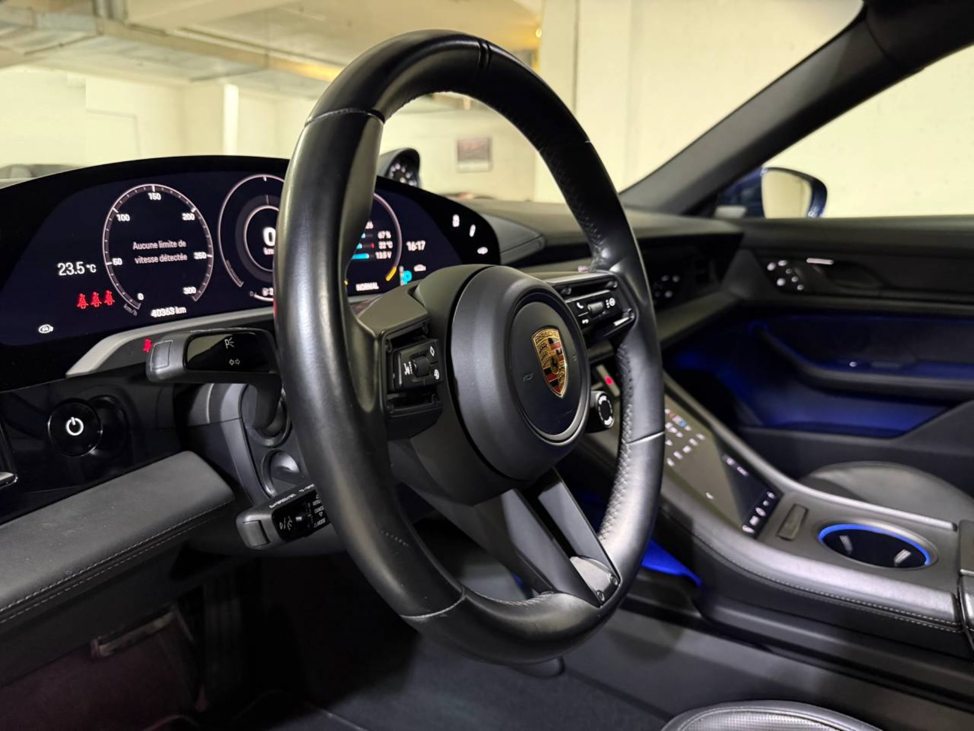 PORSCHE Taycan 4 Cross Turismo (MY22)-image-12