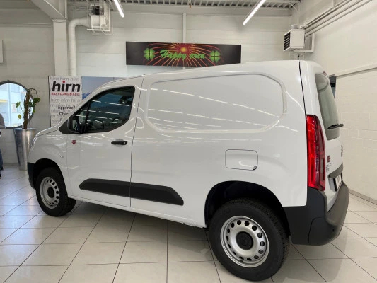 OPEL Combo Cargo 2.4 t 1.5 D S/S-image-2