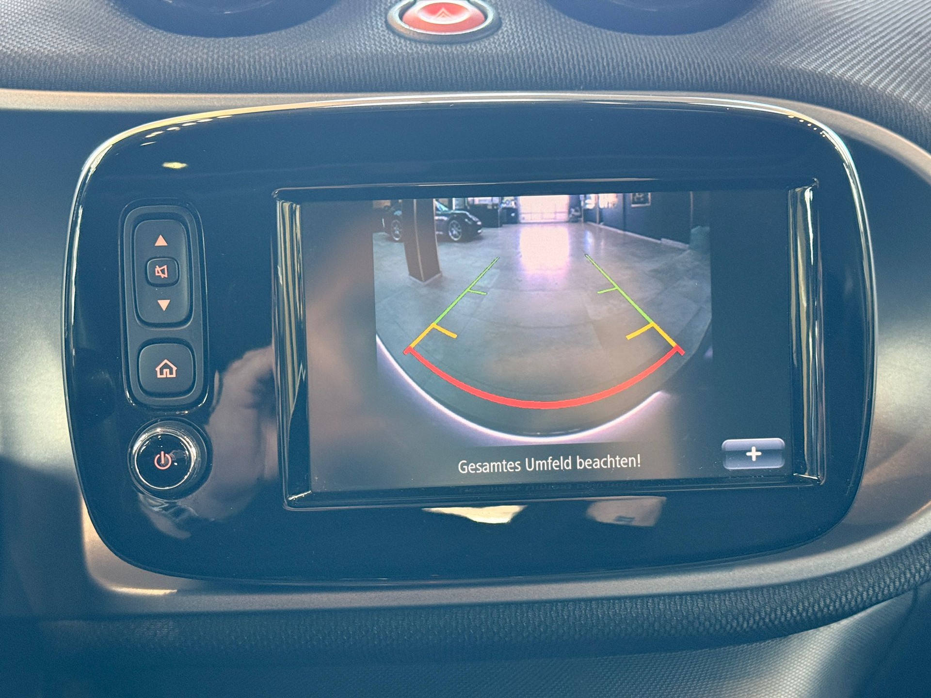 SMART forfour passion twinmatic-image-17