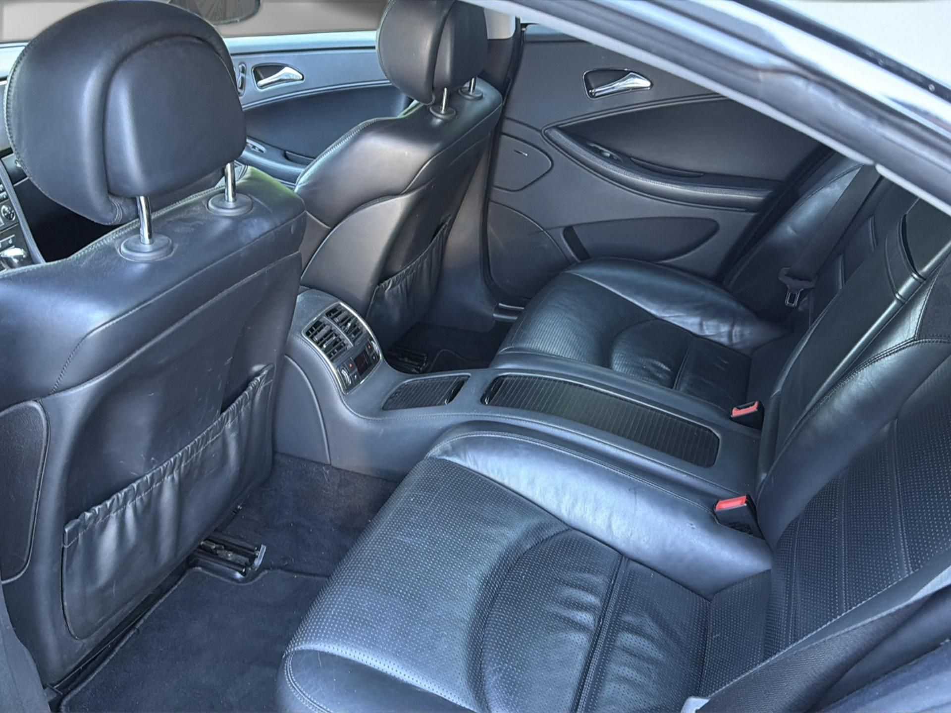 MERCEDES-BENZ CLS 55 AMG Automatic-image-11