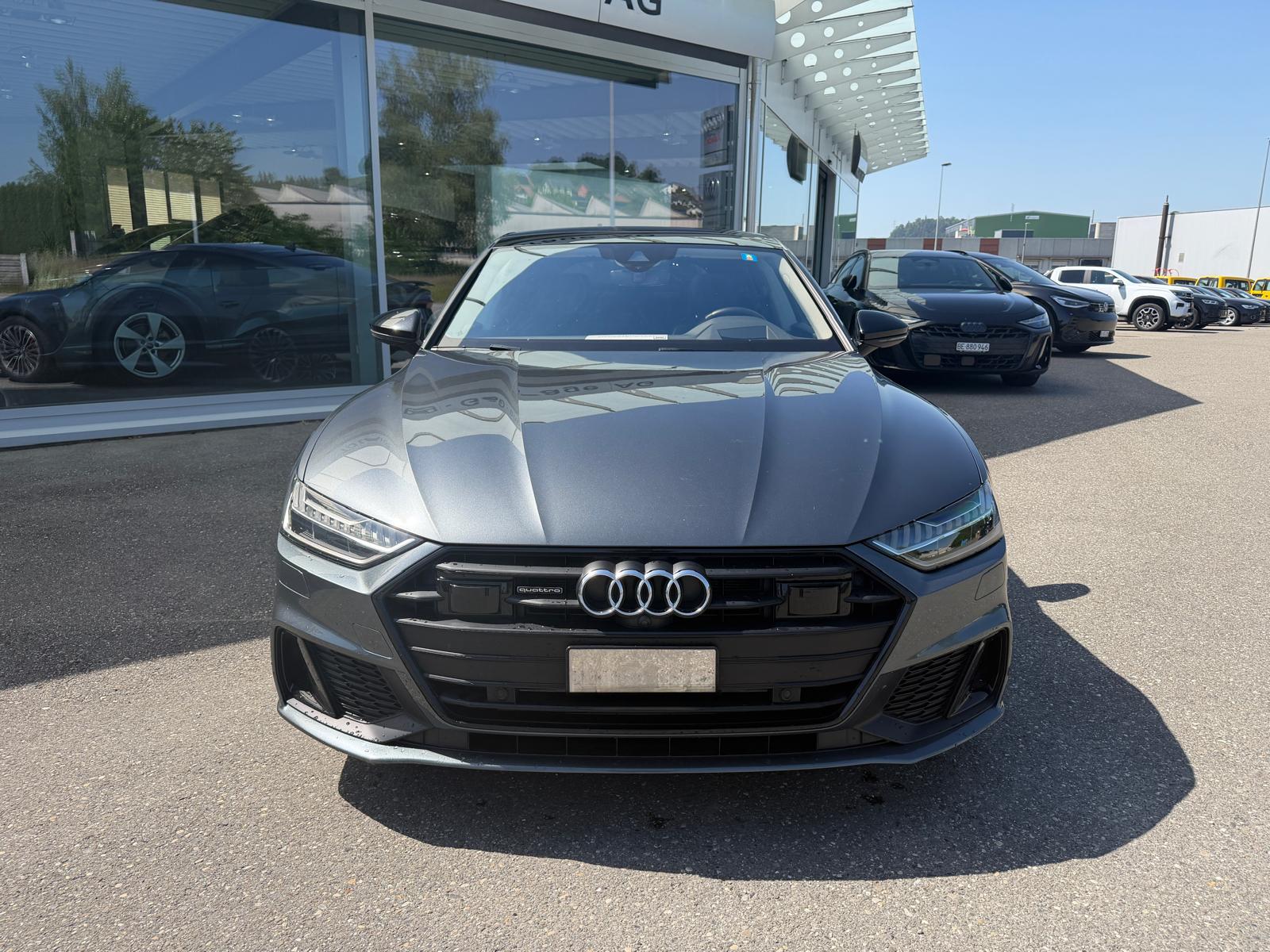 AUDI A7 Sportback 55 TFSI e quattro S-tronic-image-8