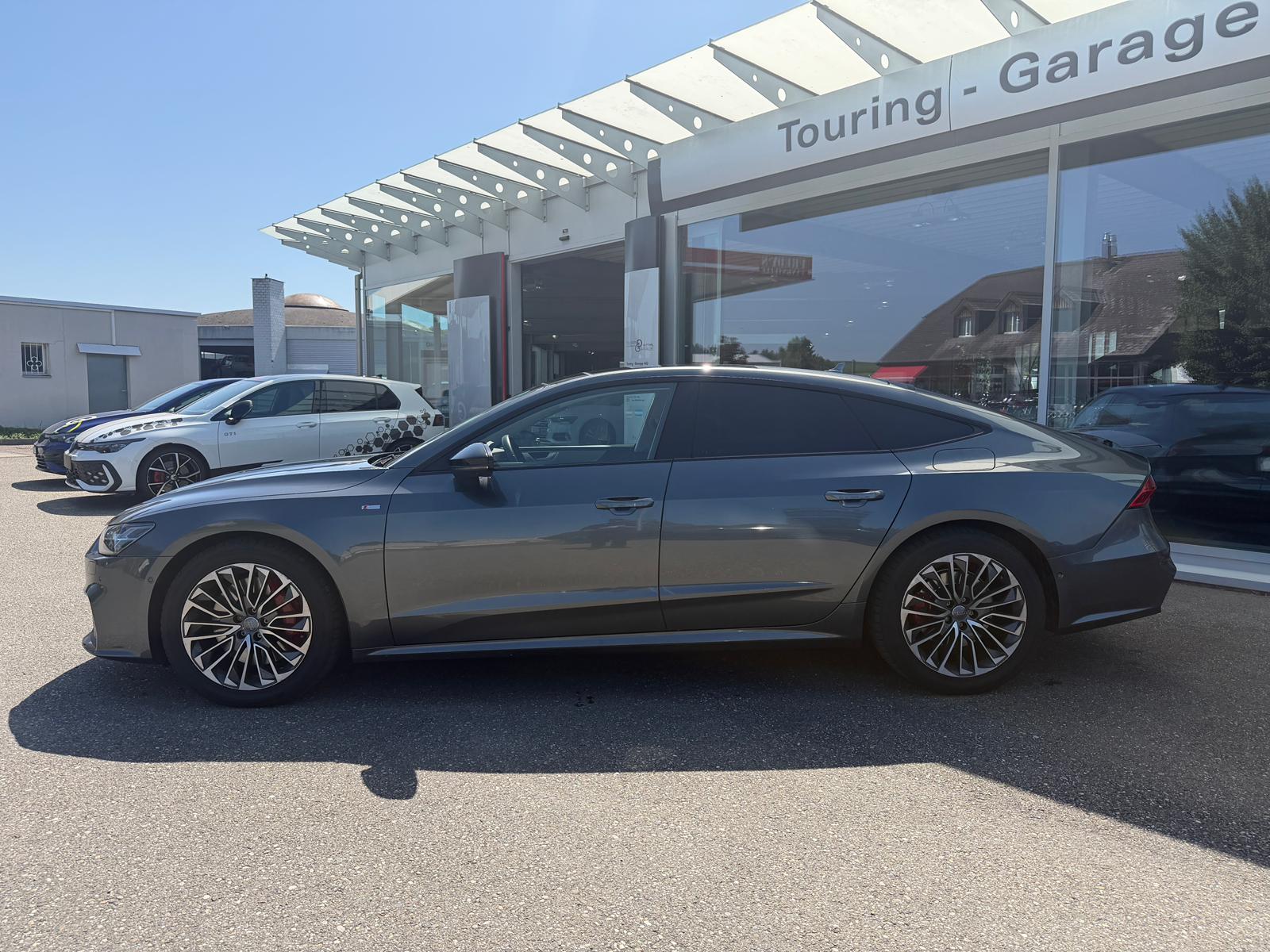 AUDI A7 Sportback 55 TFSI e quattro S-tronic-showroom-element-1