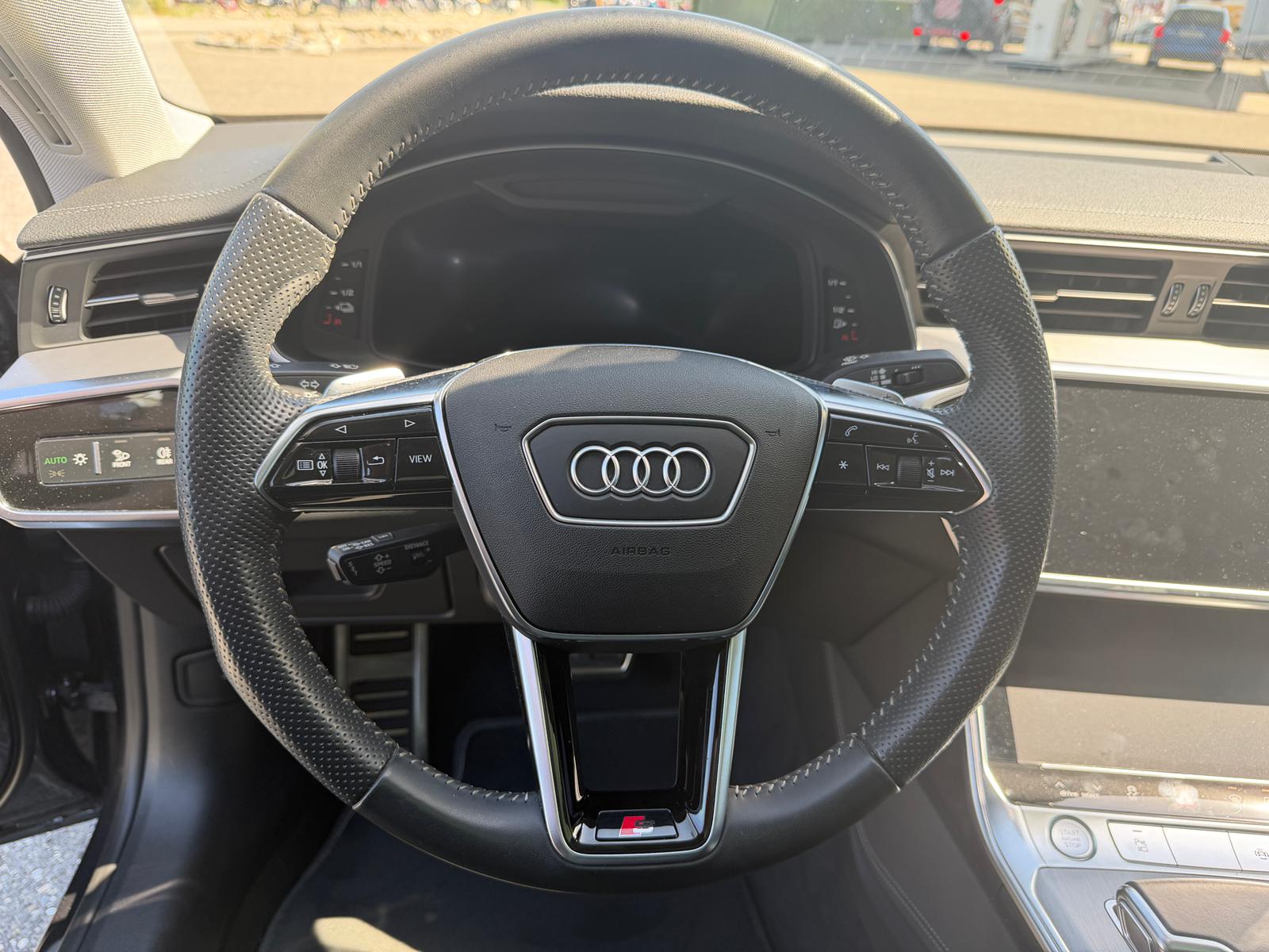 AUDI A7 Sportback 55 TFSI e quattro S-tronic-image-18