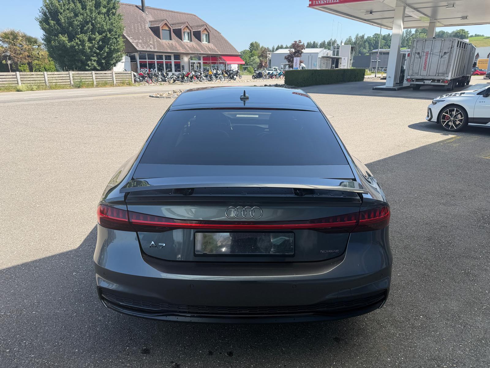 AUDI A7 Sportback 55 TFSI e quattro S-tronic-image-4