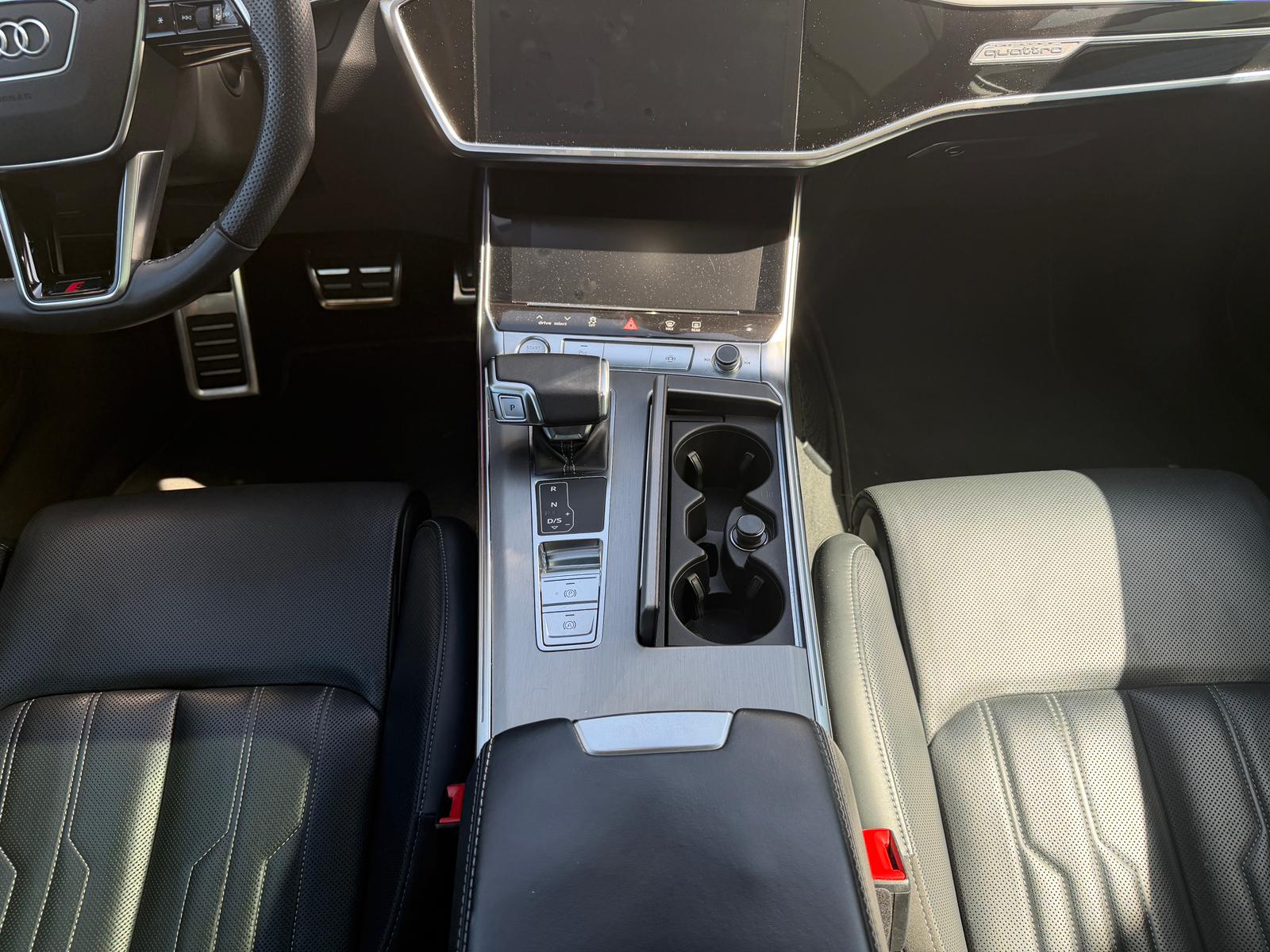 AUDI A7 Sportback 55 TFSI e quattro S-tronic-image-22