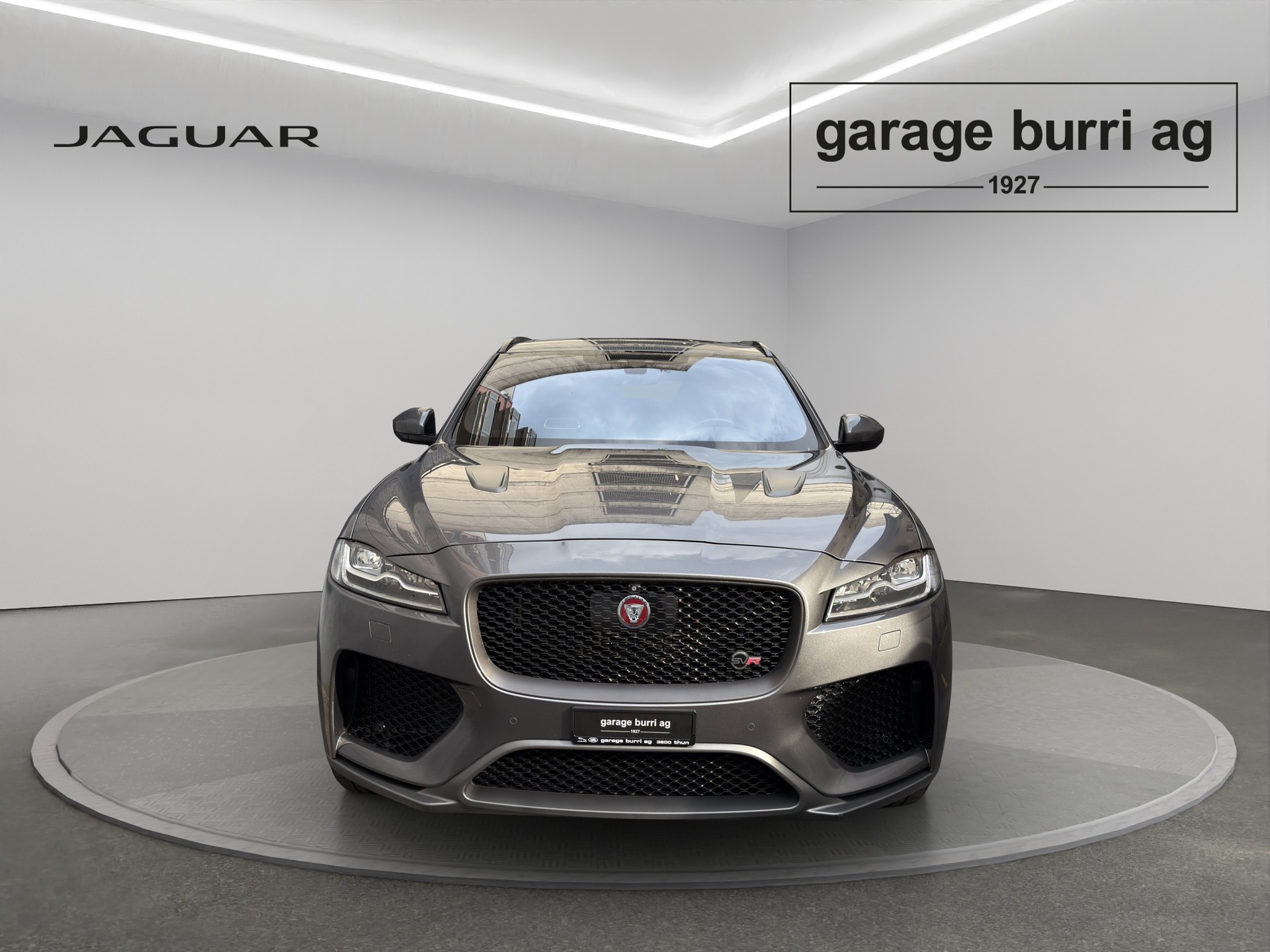 JAGUAR F-Pace 5.0 V8 SVR AWD-image-4