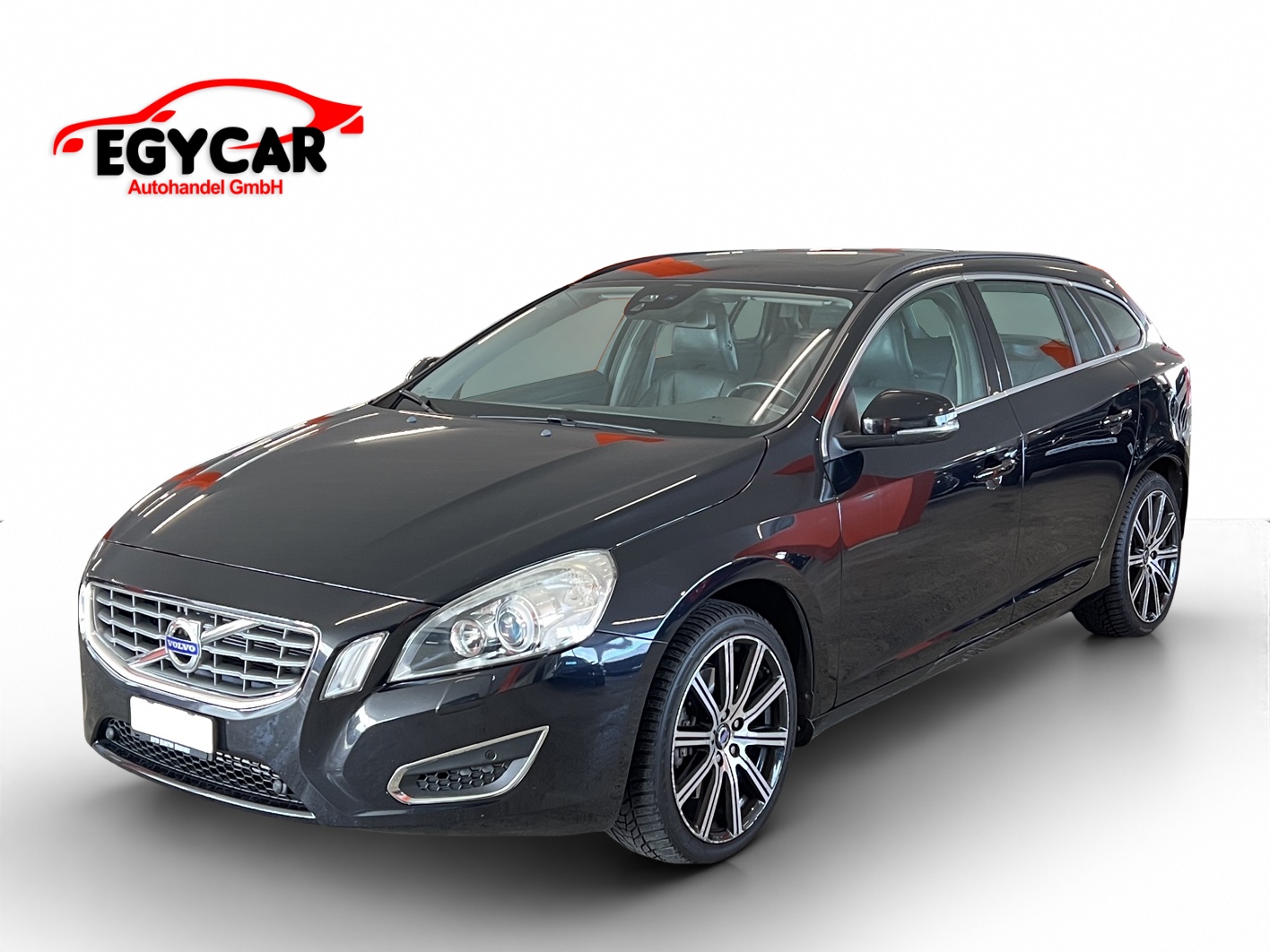 VOLVO V60 D5 AWD Summum Geartronic-image-2
