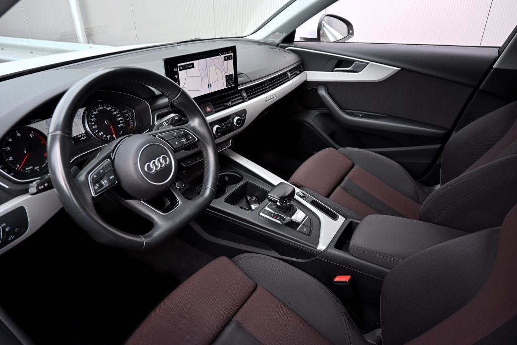 AUDI A4 Avant 2.0 TFSI 40 S-Line S-tronic quattro-image-8