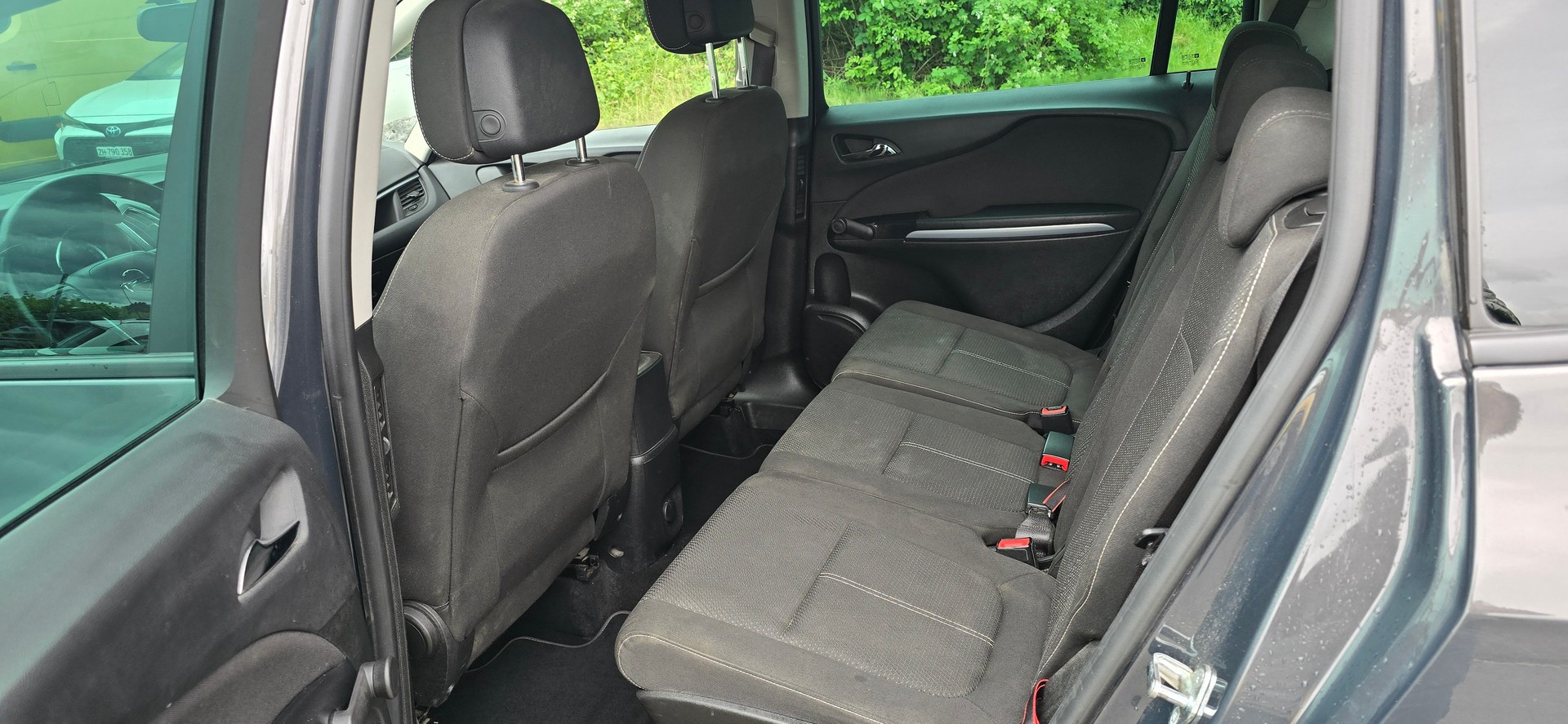 OPEL Zafira Tourer 1.4i 16V Turbo Sport Automatic-image-10