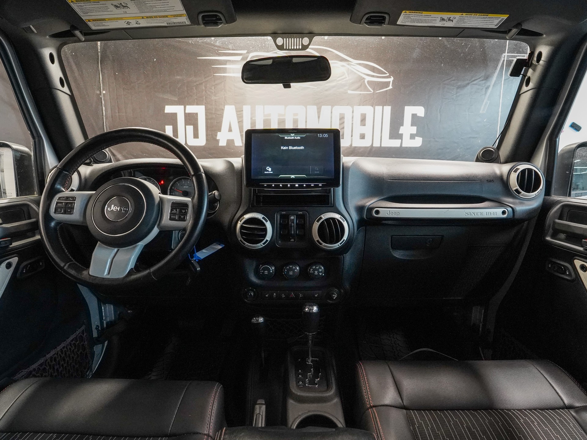 JEEP Wrangler 3.6 Unlimited Arctic Automatic-image-10