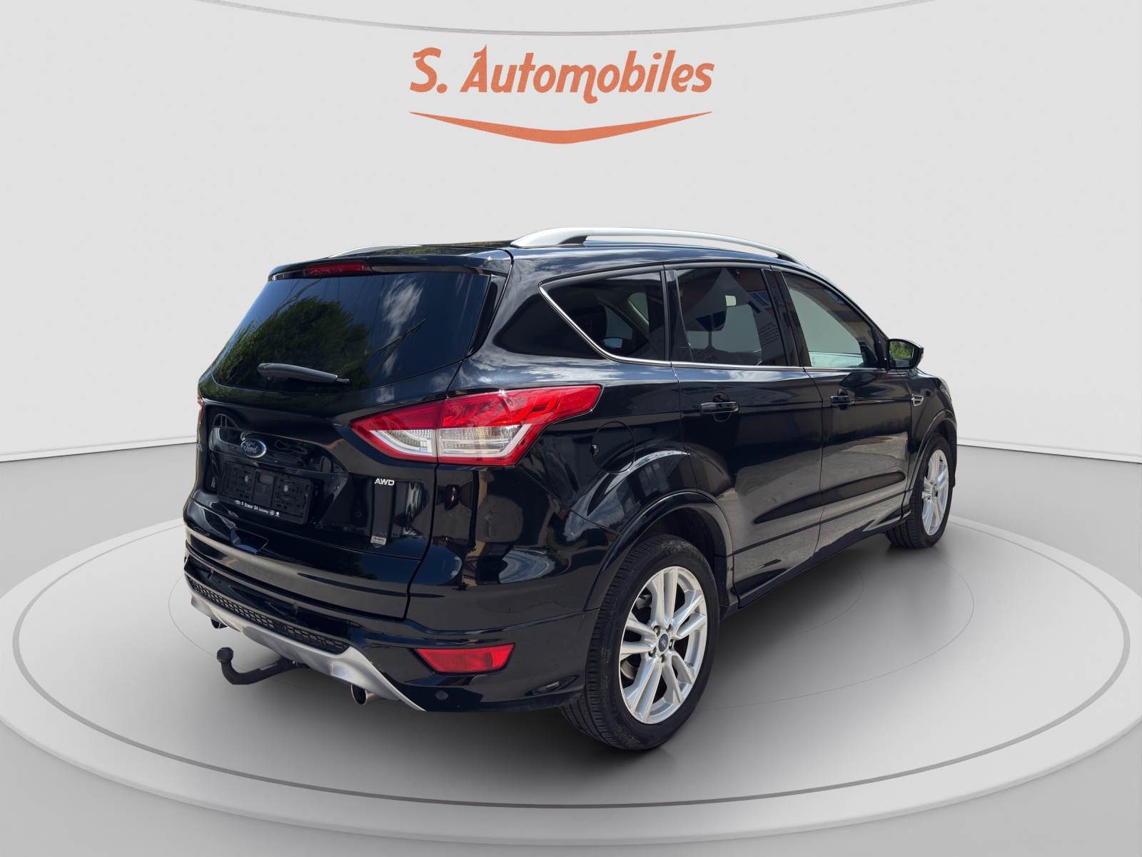 FORD Kuga 2.0 TDCi Titanium 4WD PowerShift-image-3