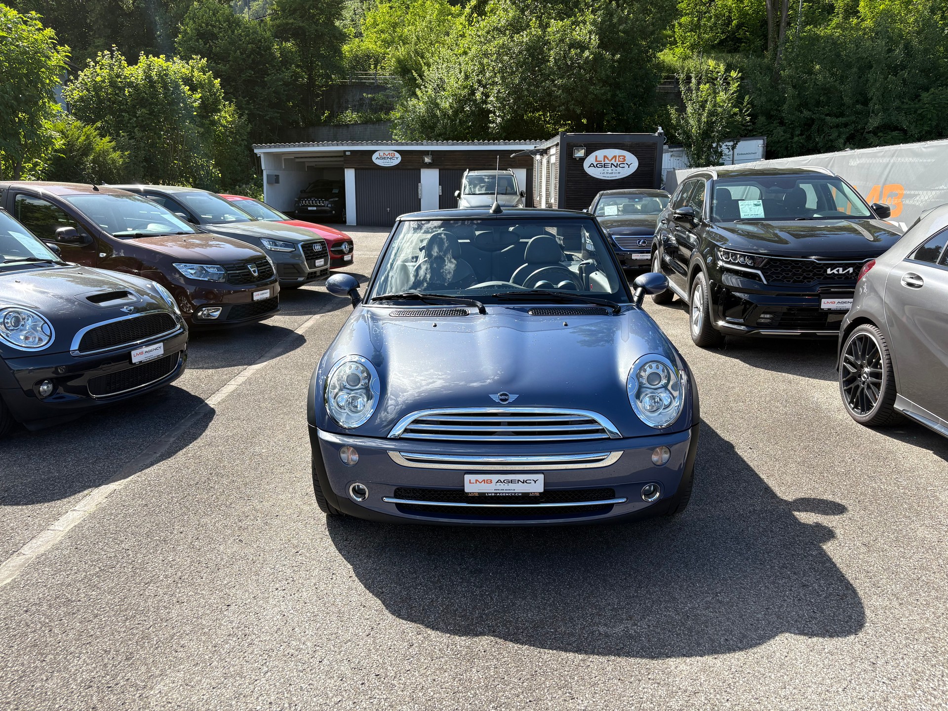 MINI Cooper Cabriolet-image-8