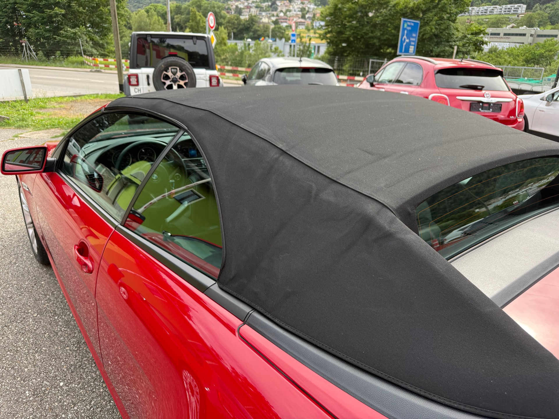 BMW 650i Cabrio-image-4