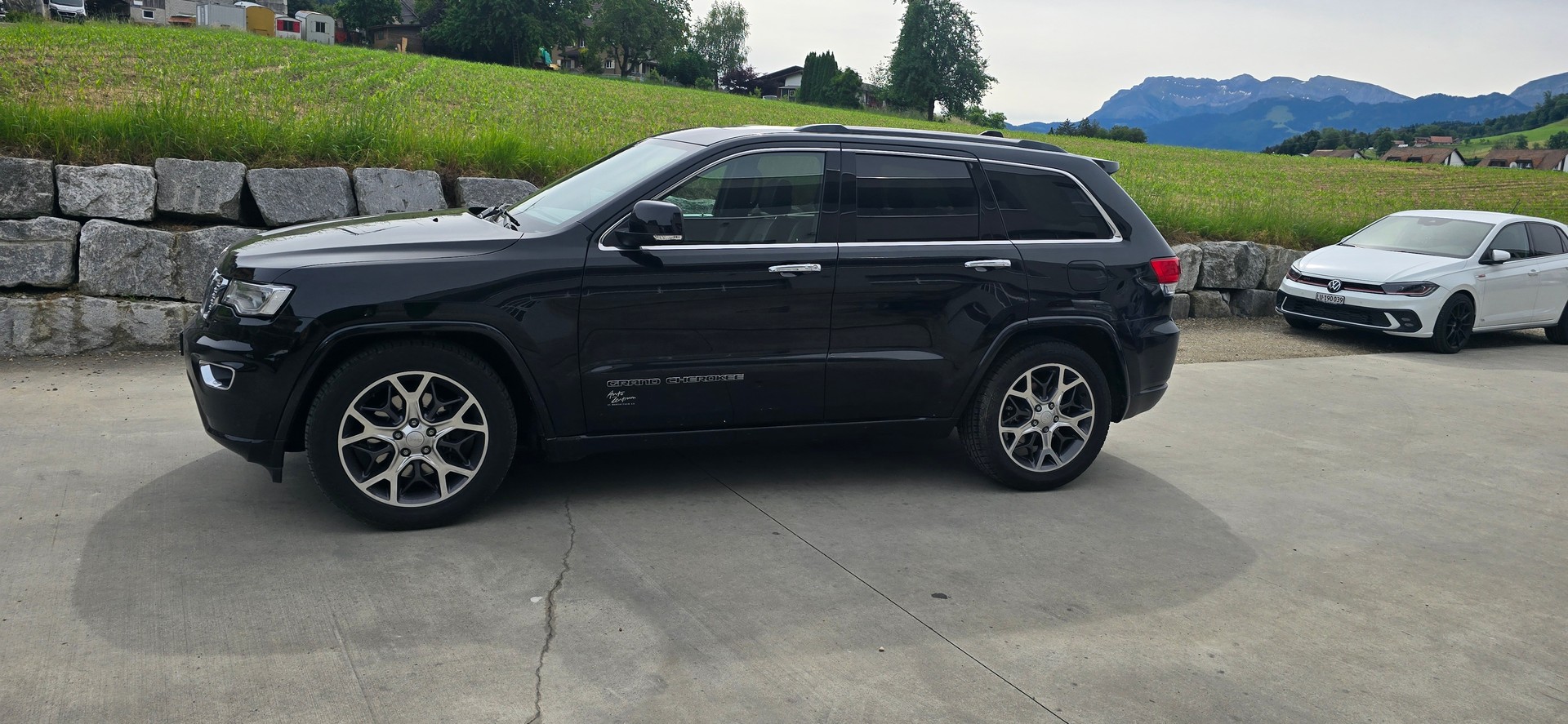 JEEP 3.0 CRD 250 Overland-image-3