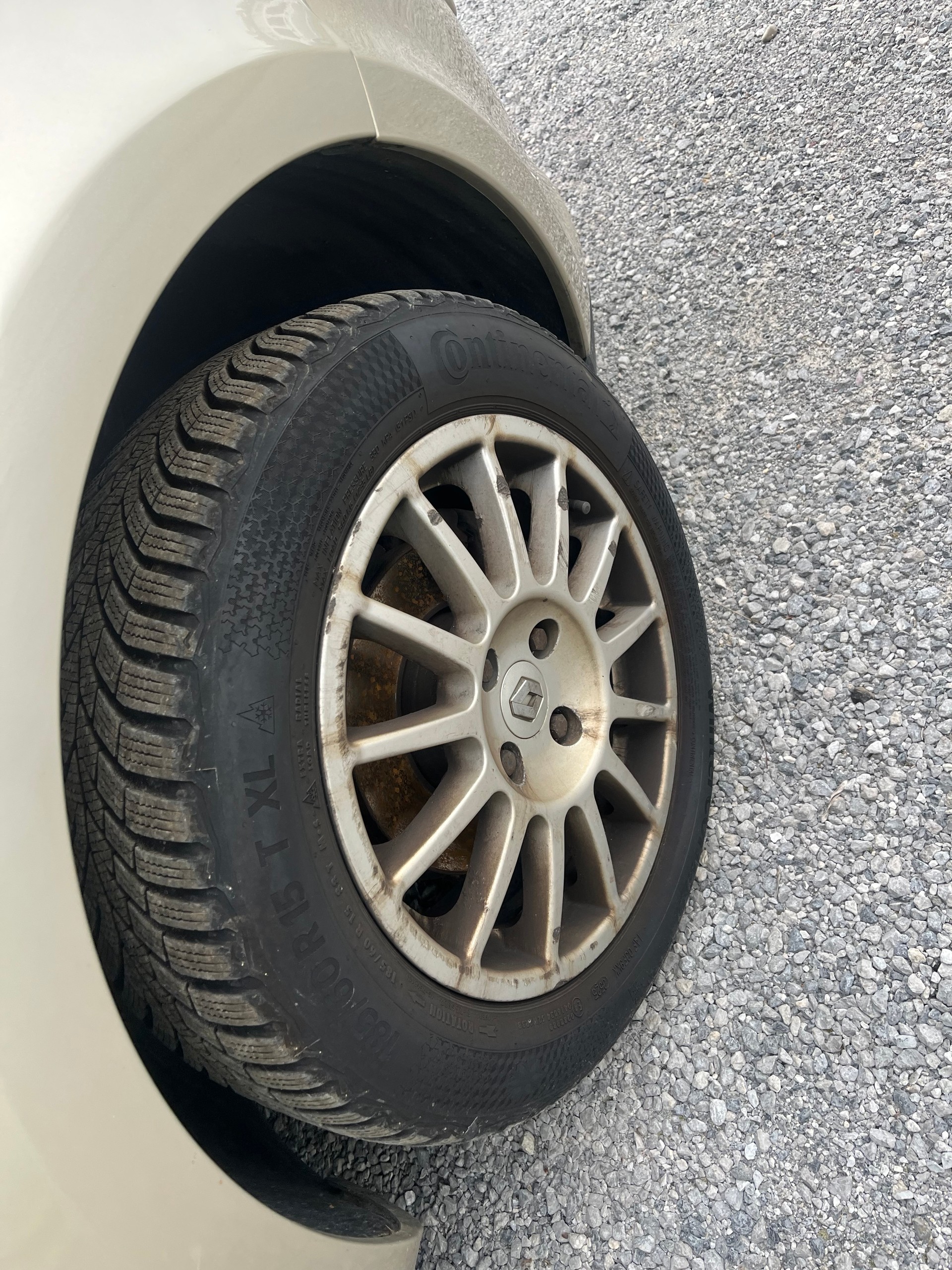 RENAULT Clio 1.6 16V Initiale-image-2