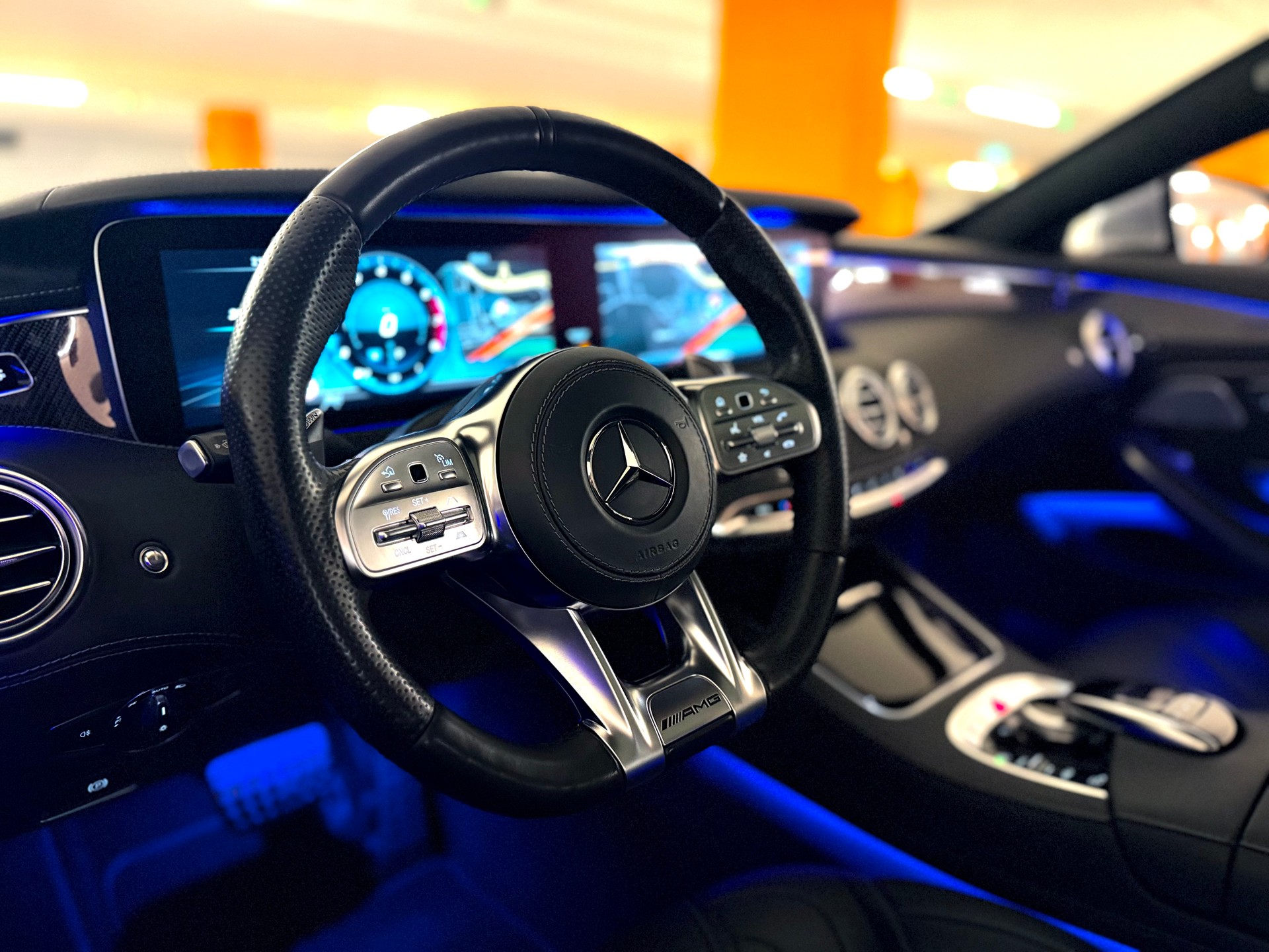 MERCEDES-BENZ S 560 Coupé 4Matic 9G-Tronic-image-12