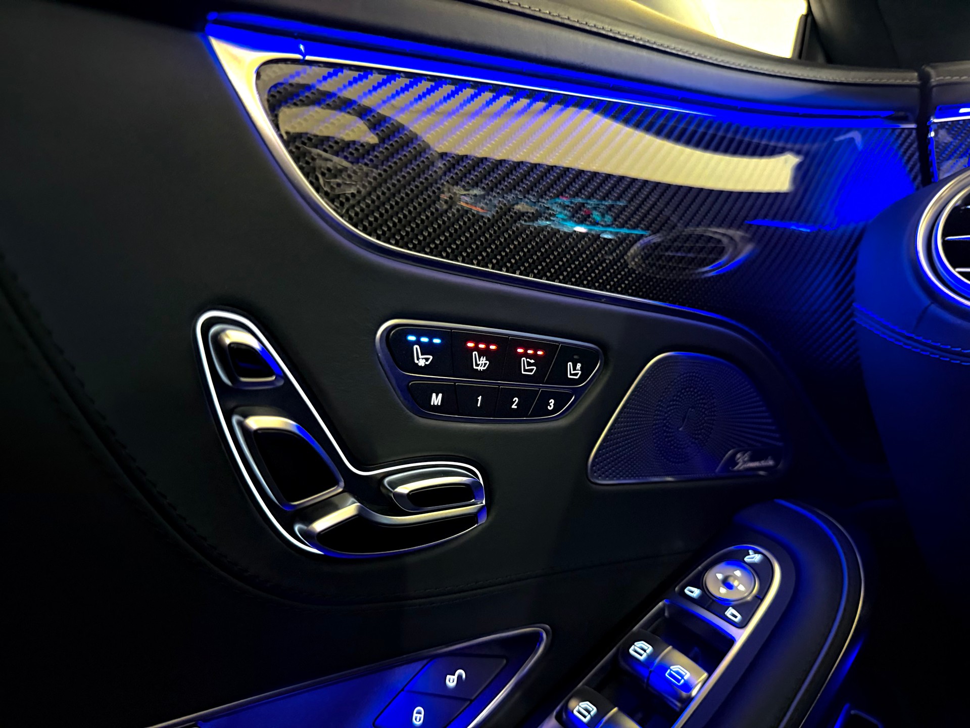 MERCEDES-BENZ S 560 Coupé 4Matic 9G-Tronic-image-19