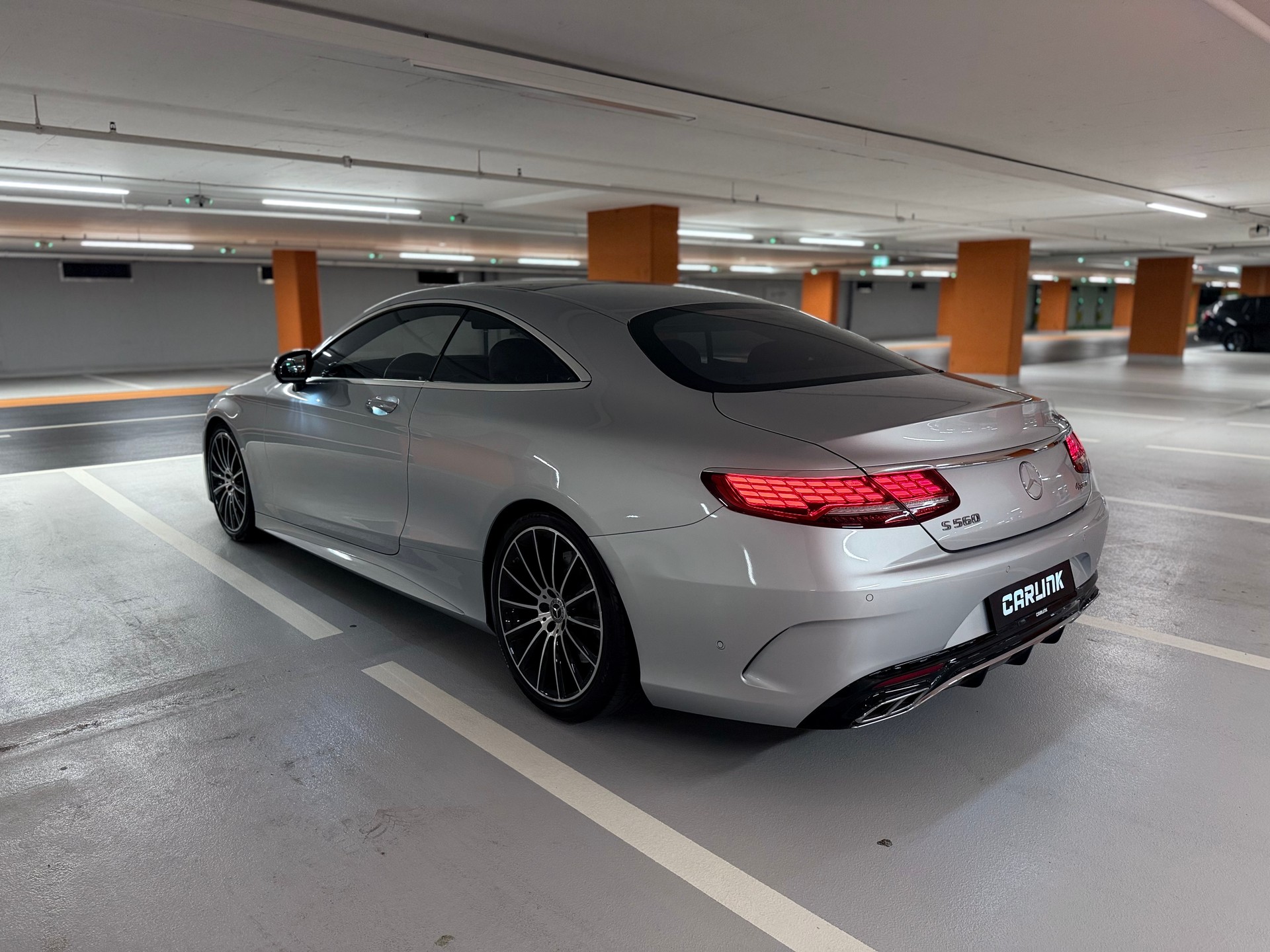 MERCEDES-BENZ S 560 Coupé 4Matic 9G-Tronic-image-6