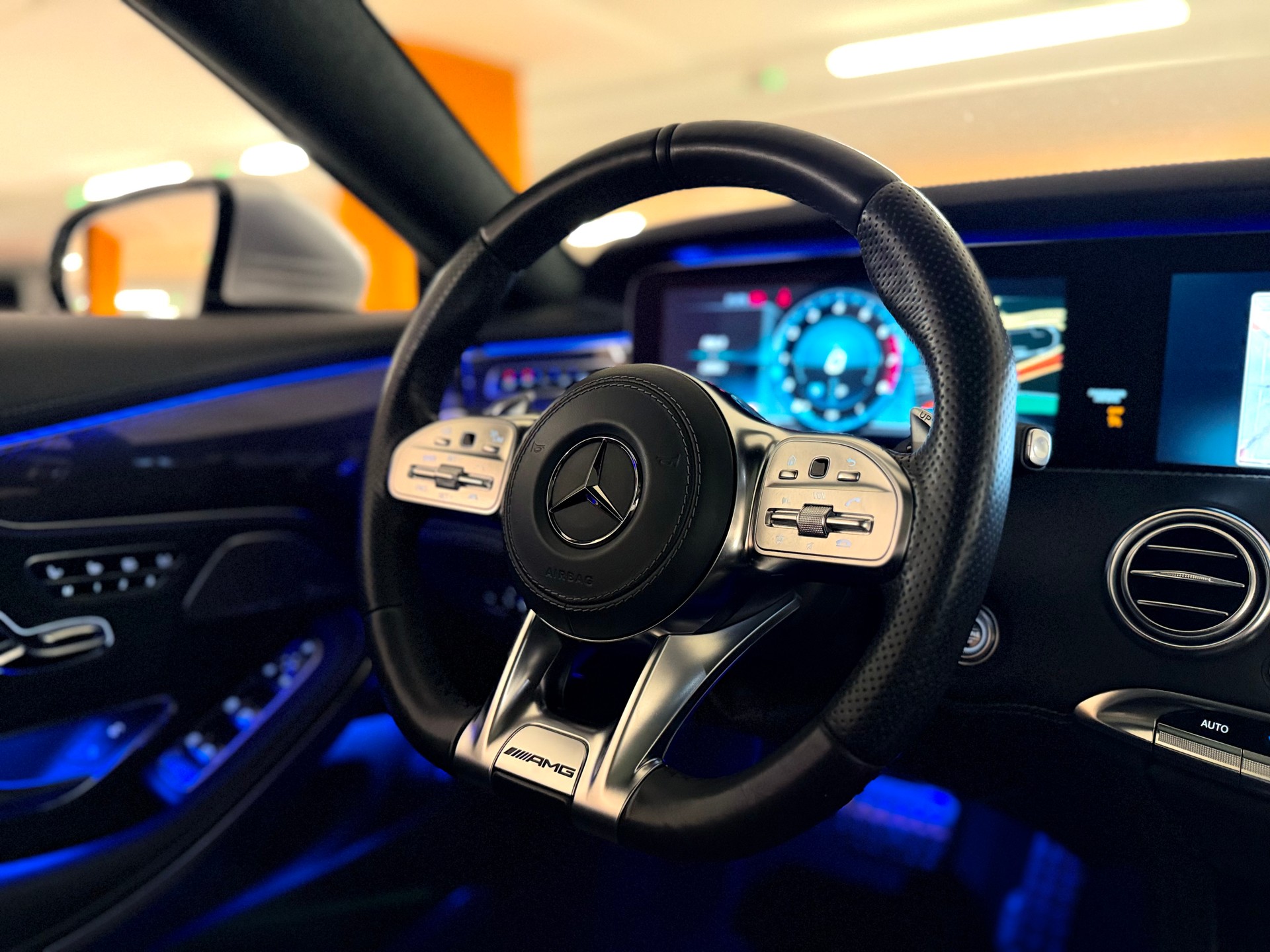 MERCEDES-BENZ S 560 Coupé 4Matic 9G-Tronic-image-21