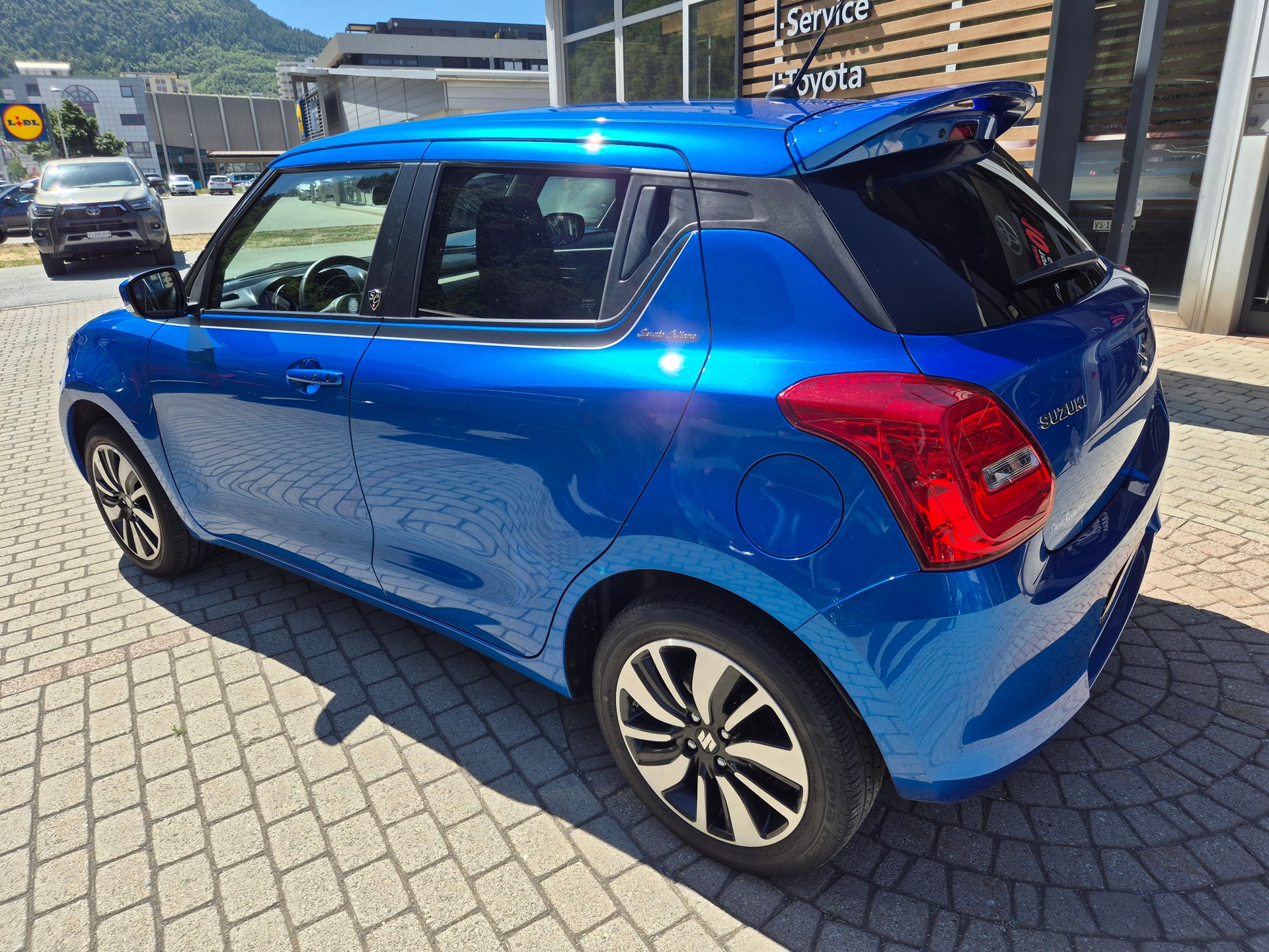 SUZUKI Swift 1.2i 16V SHVS Sergio Cellano Top Hybrid 4x4-image-3