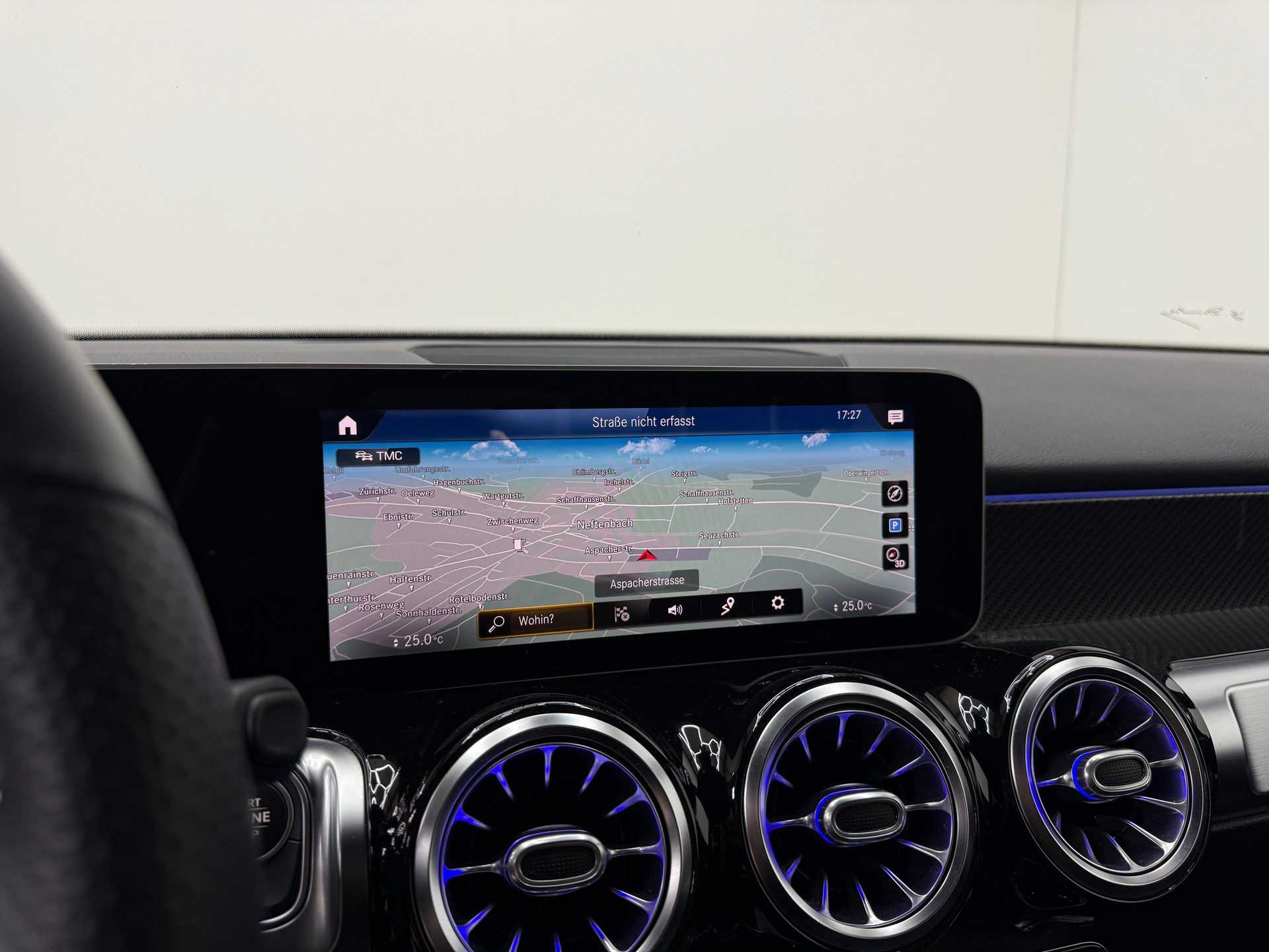 MERCEDES-BENZ GLB 250 4Matic AMG Line 8G-Tronic-image-29