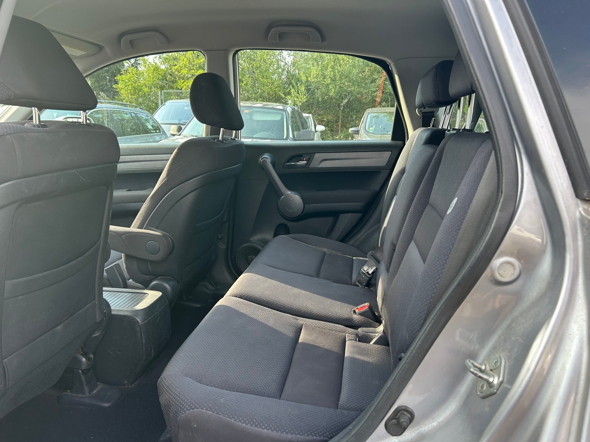 HONDA CR-V 2.0 4WD Elegance-image-8