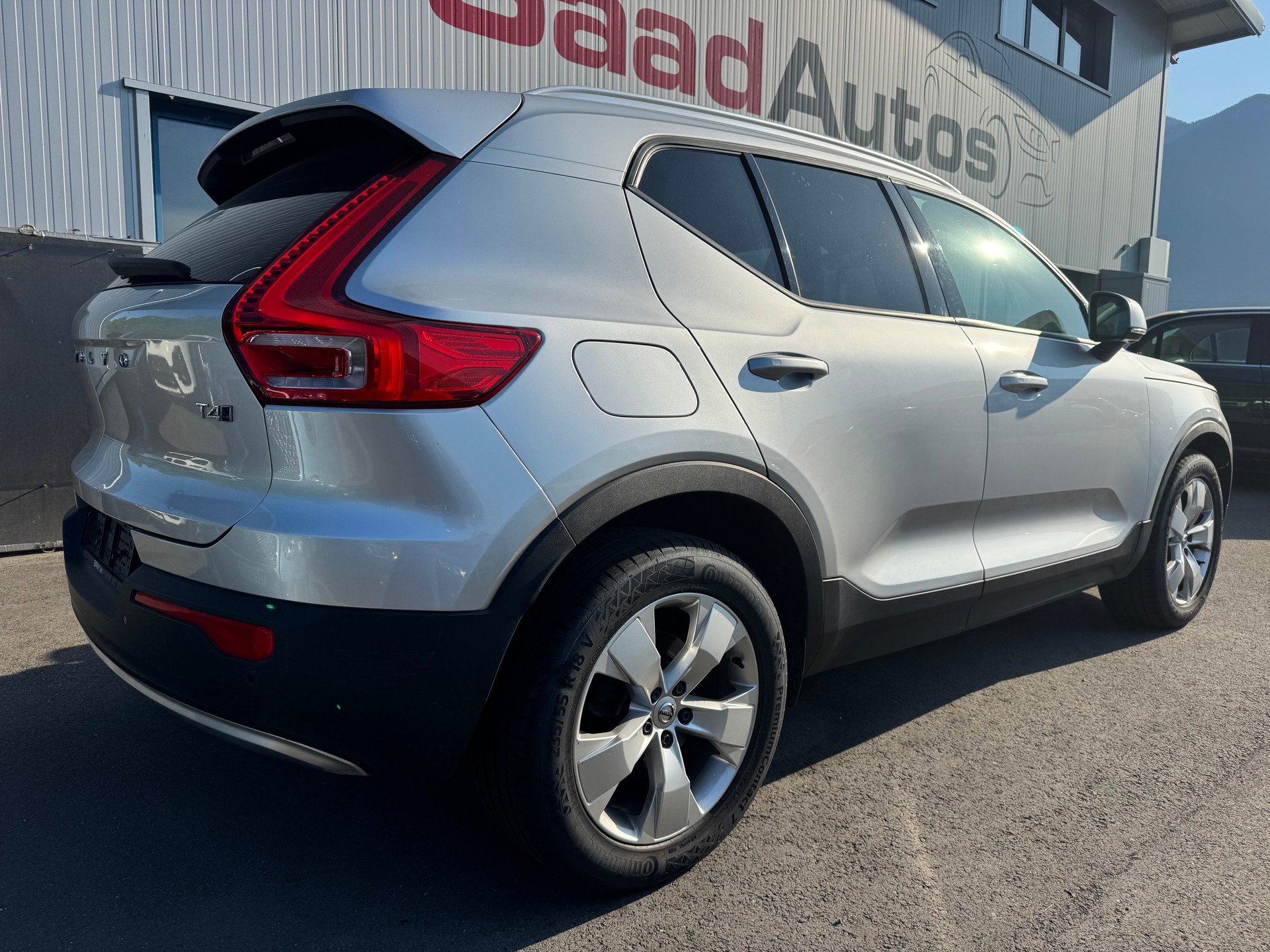 VOLVO XC40 T4 AWD Geartronic-image-5