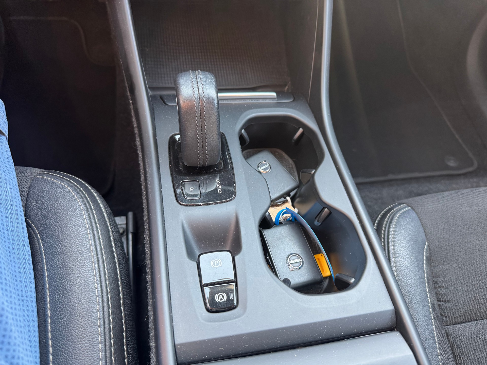 VOLVO XC40 T4 AWD Geartronic-image-21